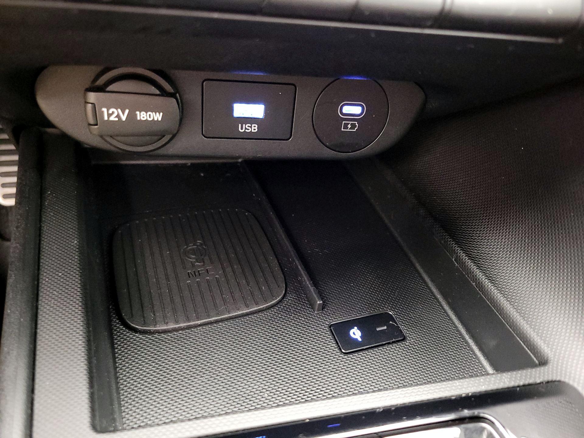 Thumbnail: 2025 Hyundai Elantra - 19