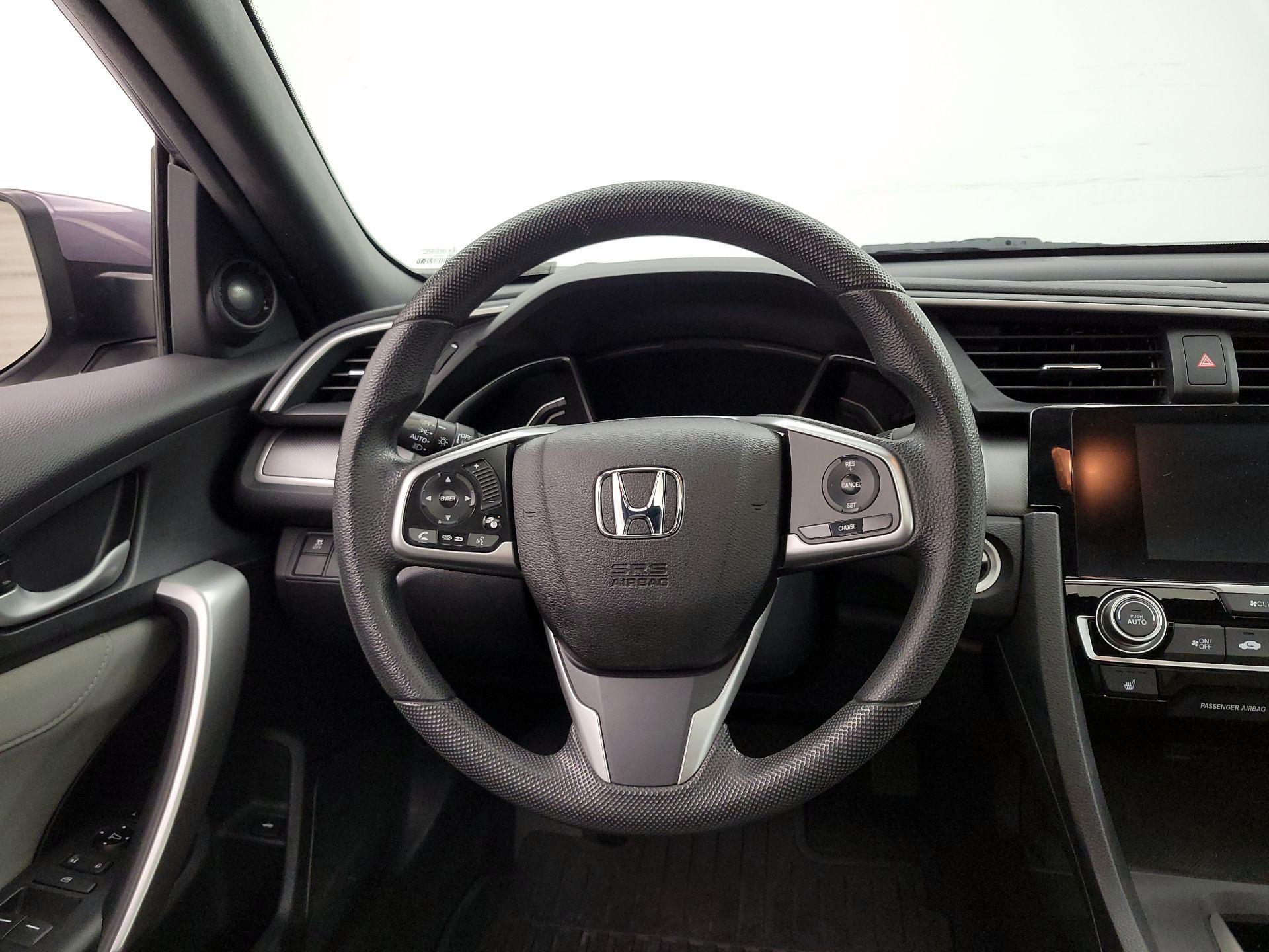 Thumbnail: 2017 Honda Civic - 10