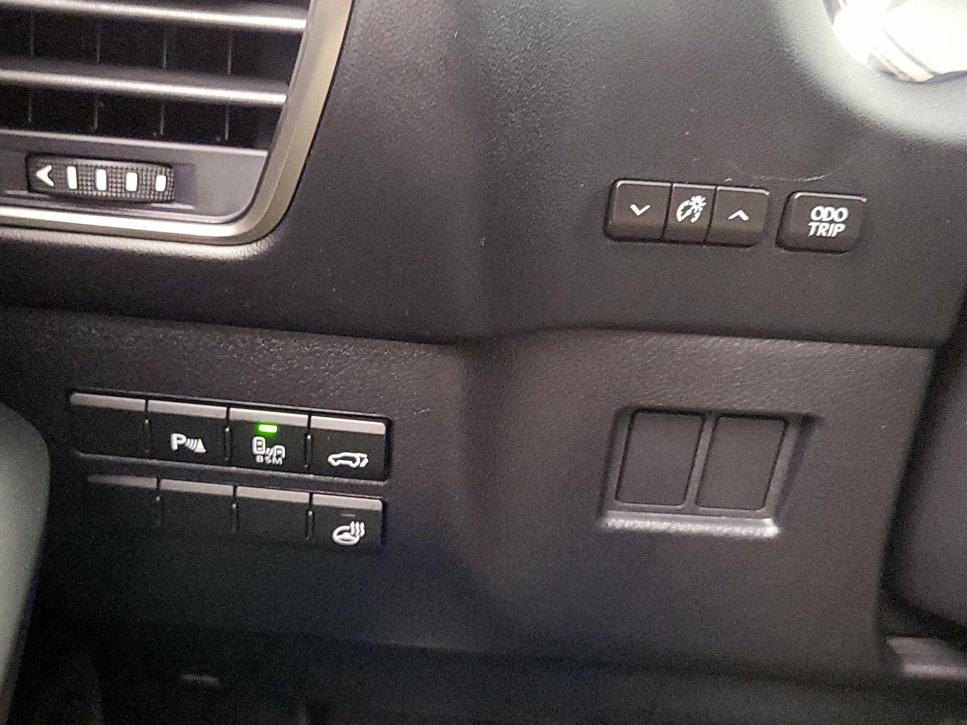 Thumbnail: 2017 Lexus NX - 13