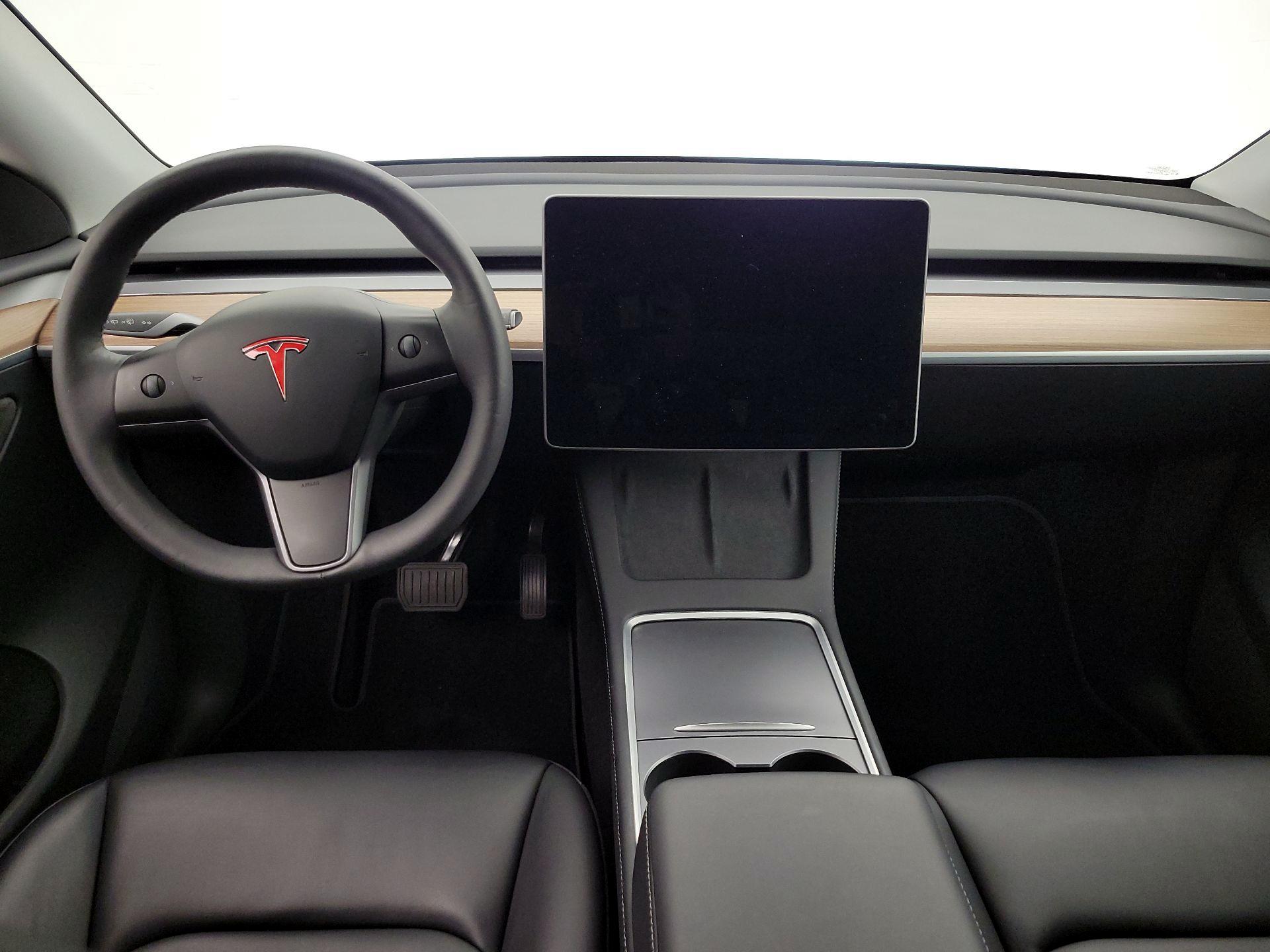 Thumbnail: 2023 Tesla Model Y - 9