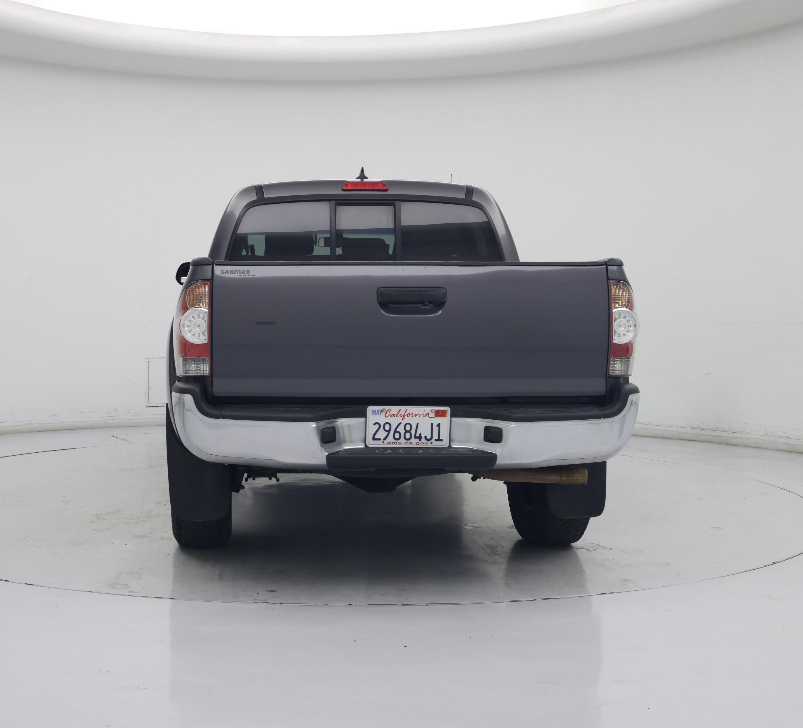 Thumbnail: 2015 Toyota Tacoma - 6