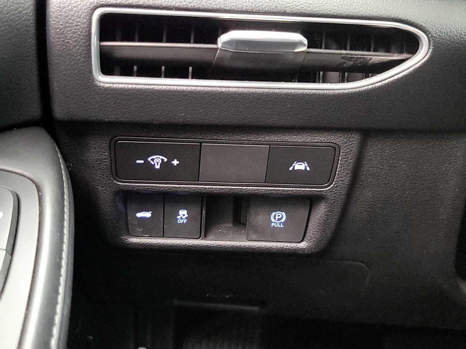 Thumbnail: 2023 Hyundai Sonata - 13