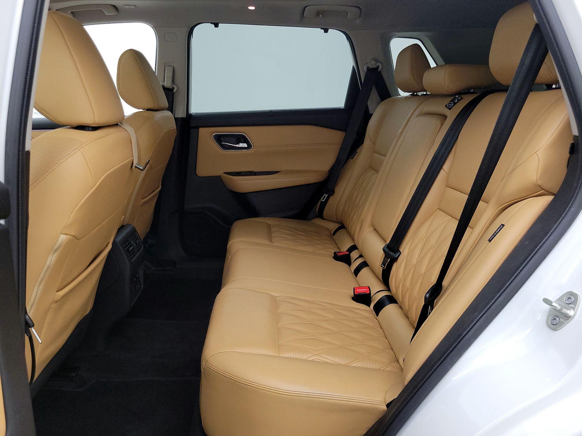 Thumbnail: 2023 Nissan Rogue - 20