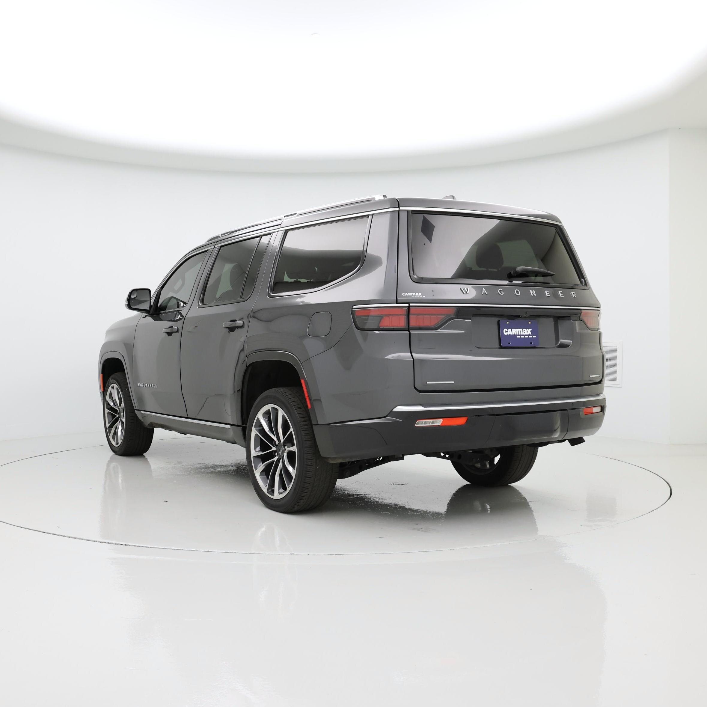 Thumbnail: 2022 Jeep Wagoneer - 2