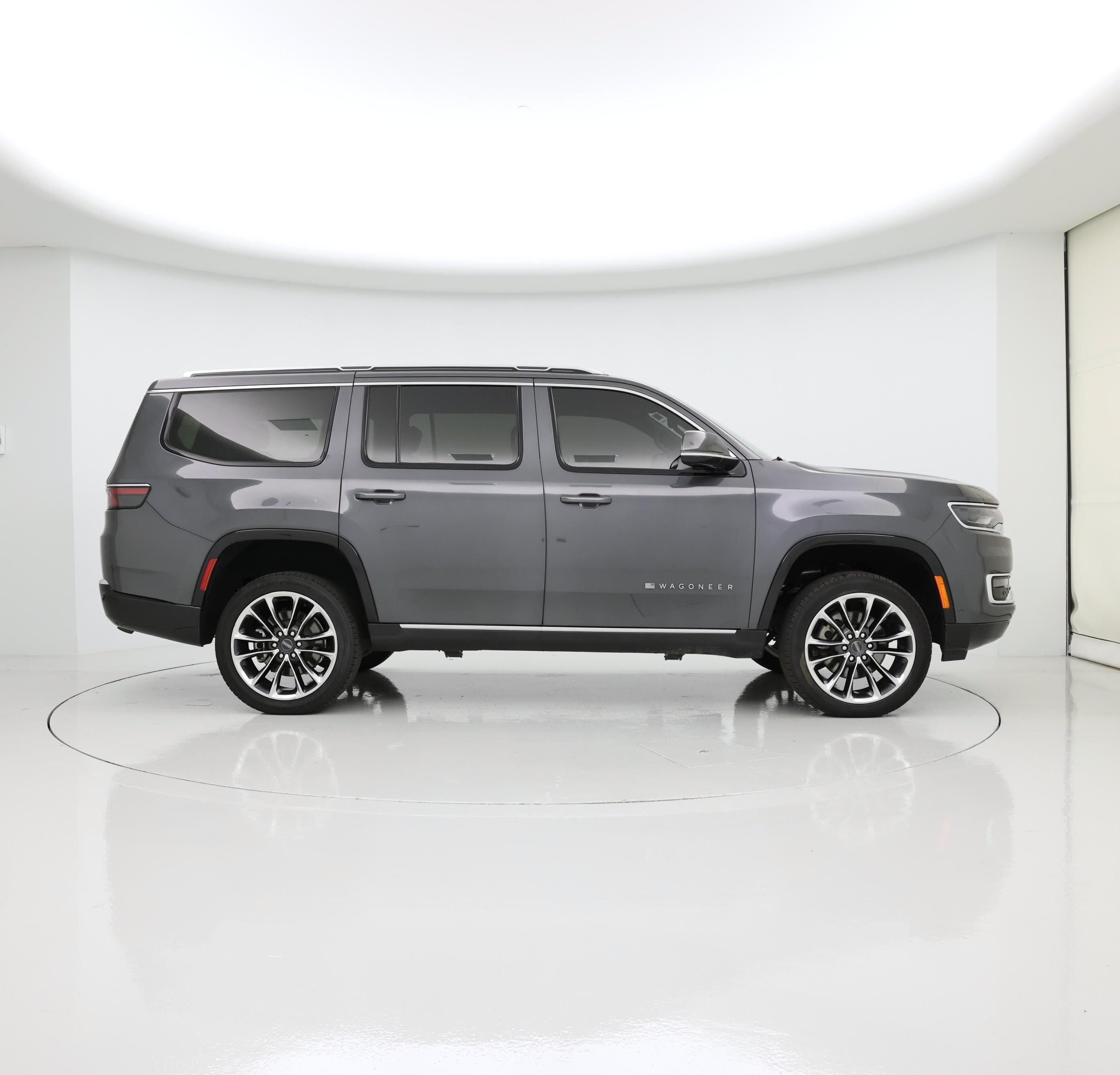 Thumbnail: 2022 Jeep Wagoneer - 7