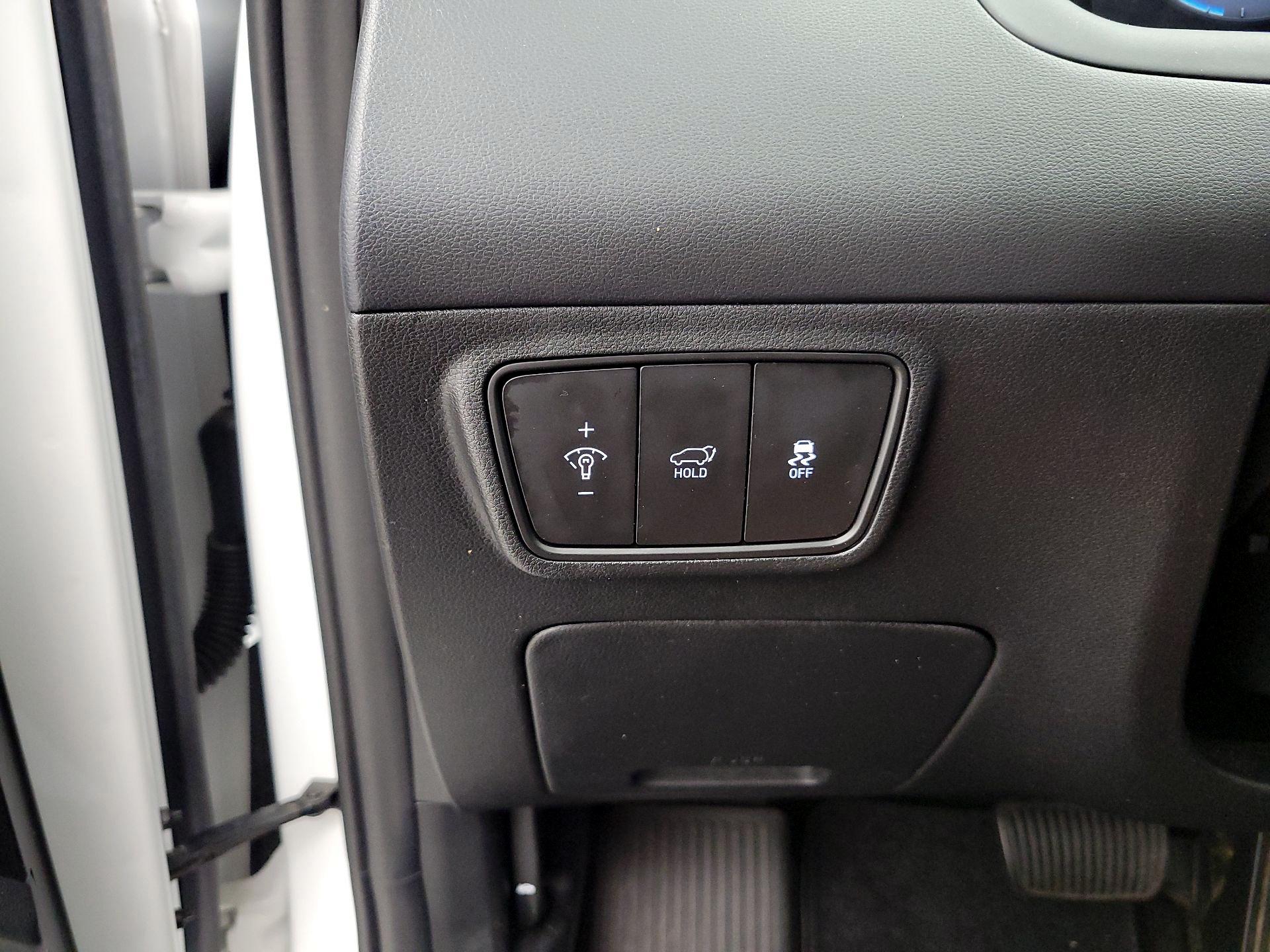 Thumbnail: 2022 Hyundai Tucson - 13