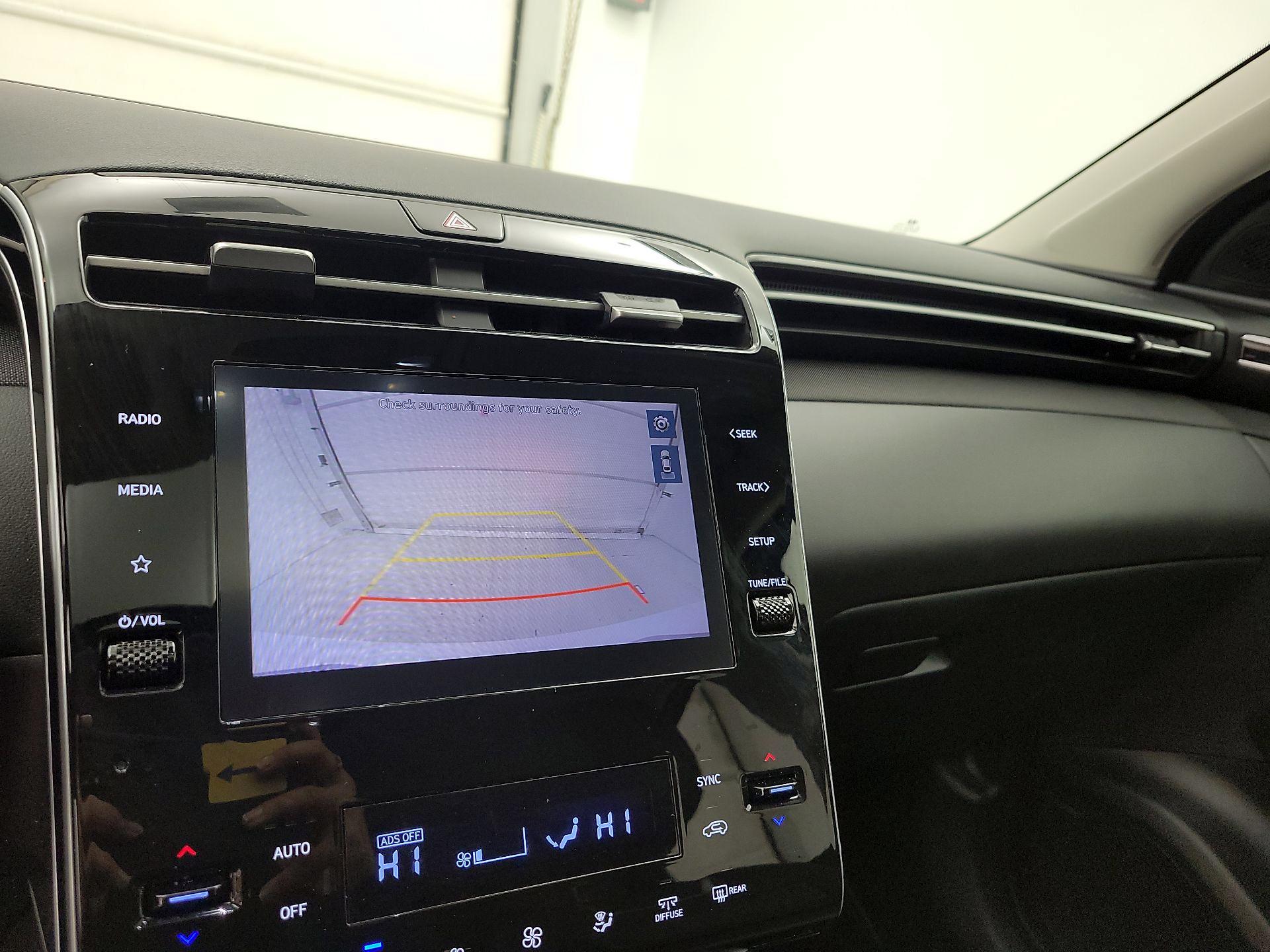 Thumbnail: 2022 Hyundai Tucson - 14