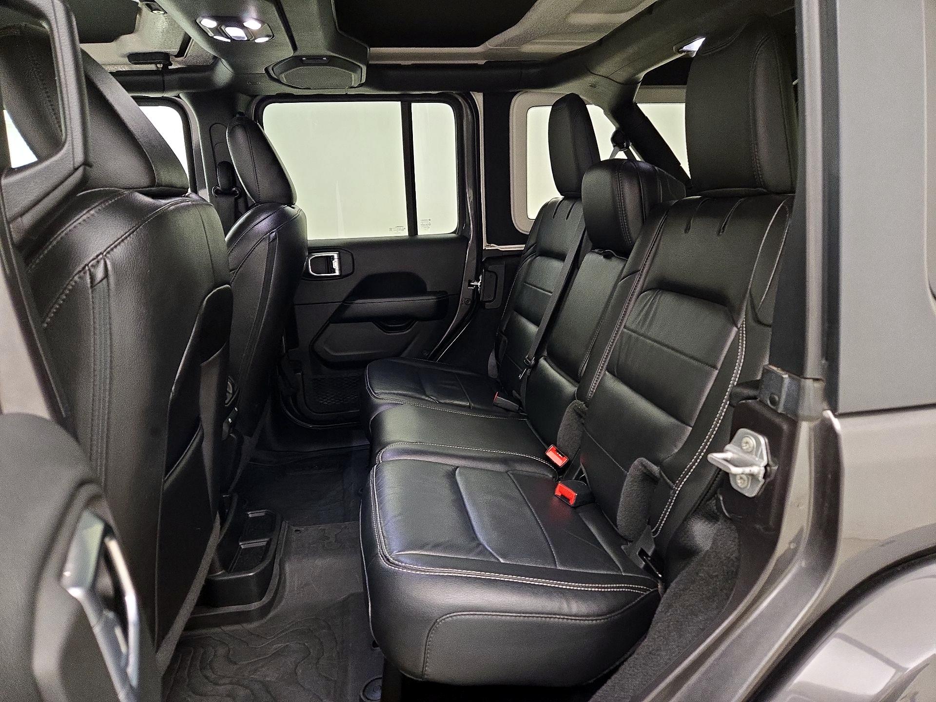 Thumbnail: 2021 Jeep Wrangler - 19