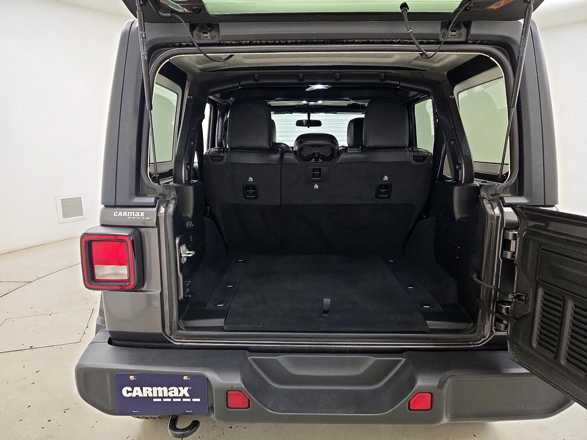 Thumbnail: 2021 Jeep Wrangler - 20