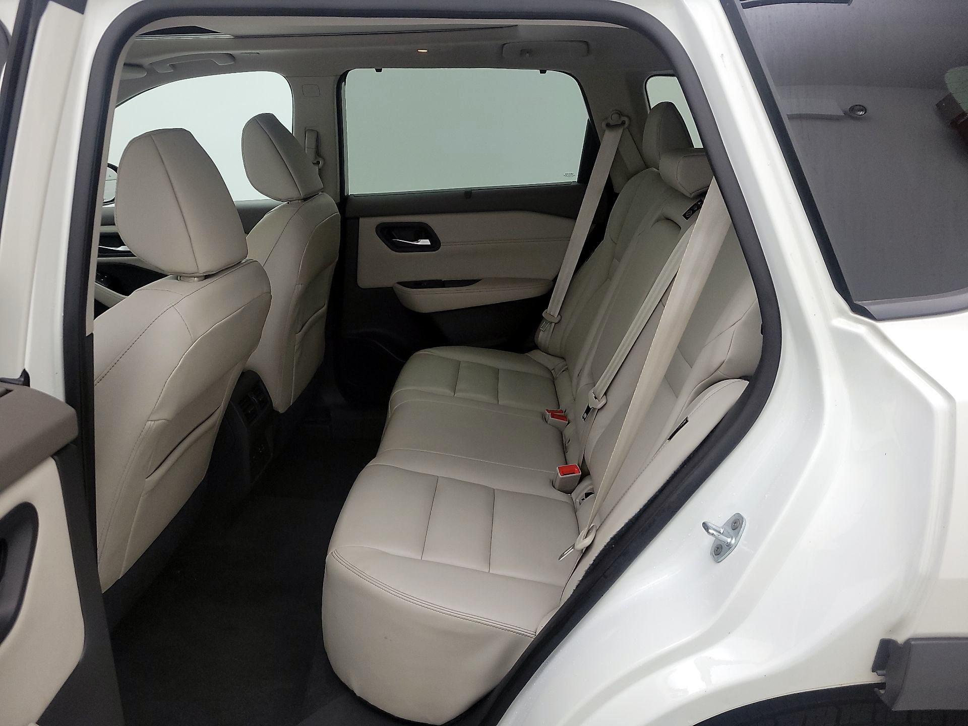 Thumbnail: 2022 Nissan Rogue - 20