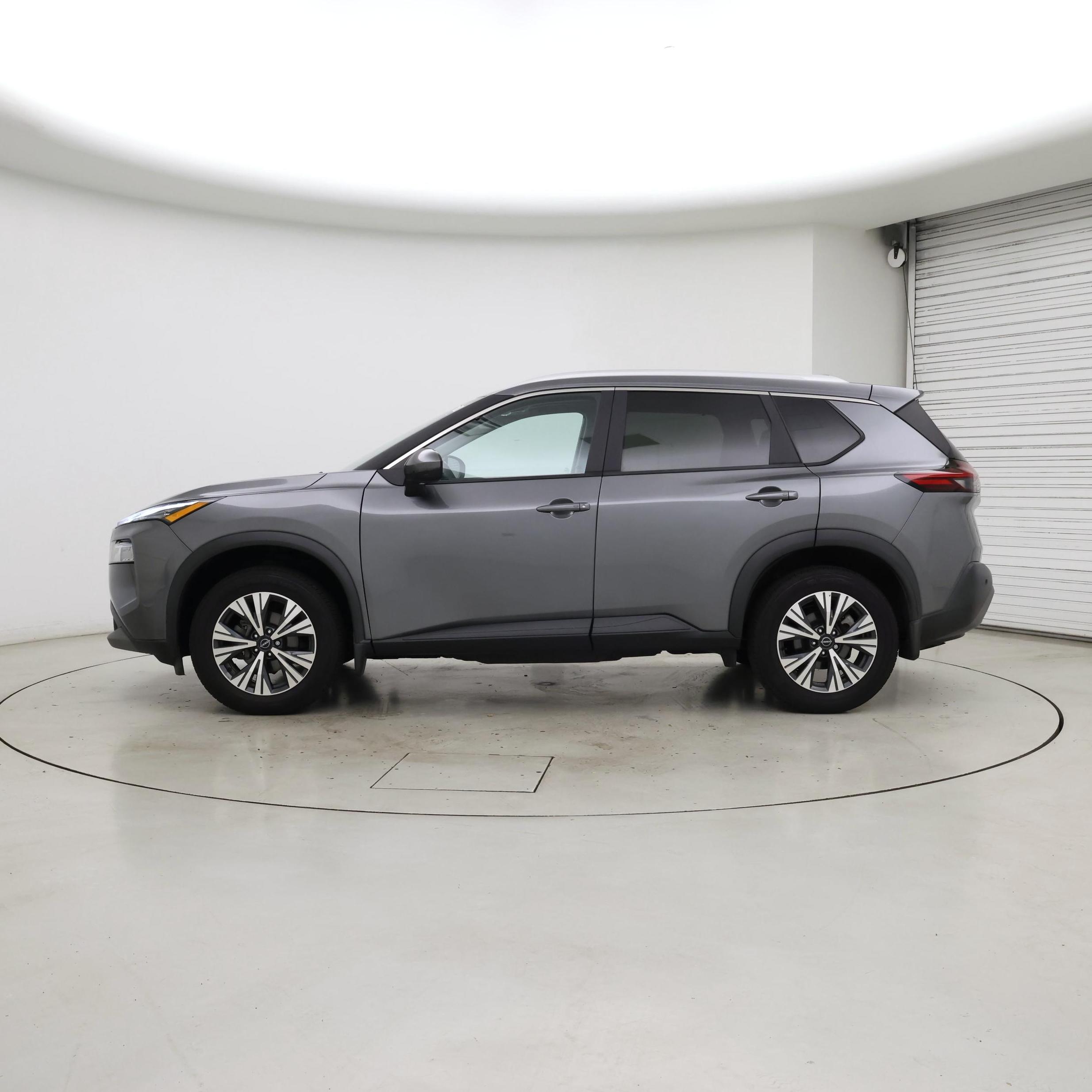 Thumbnail: 2023 Nissan Rogue - 3