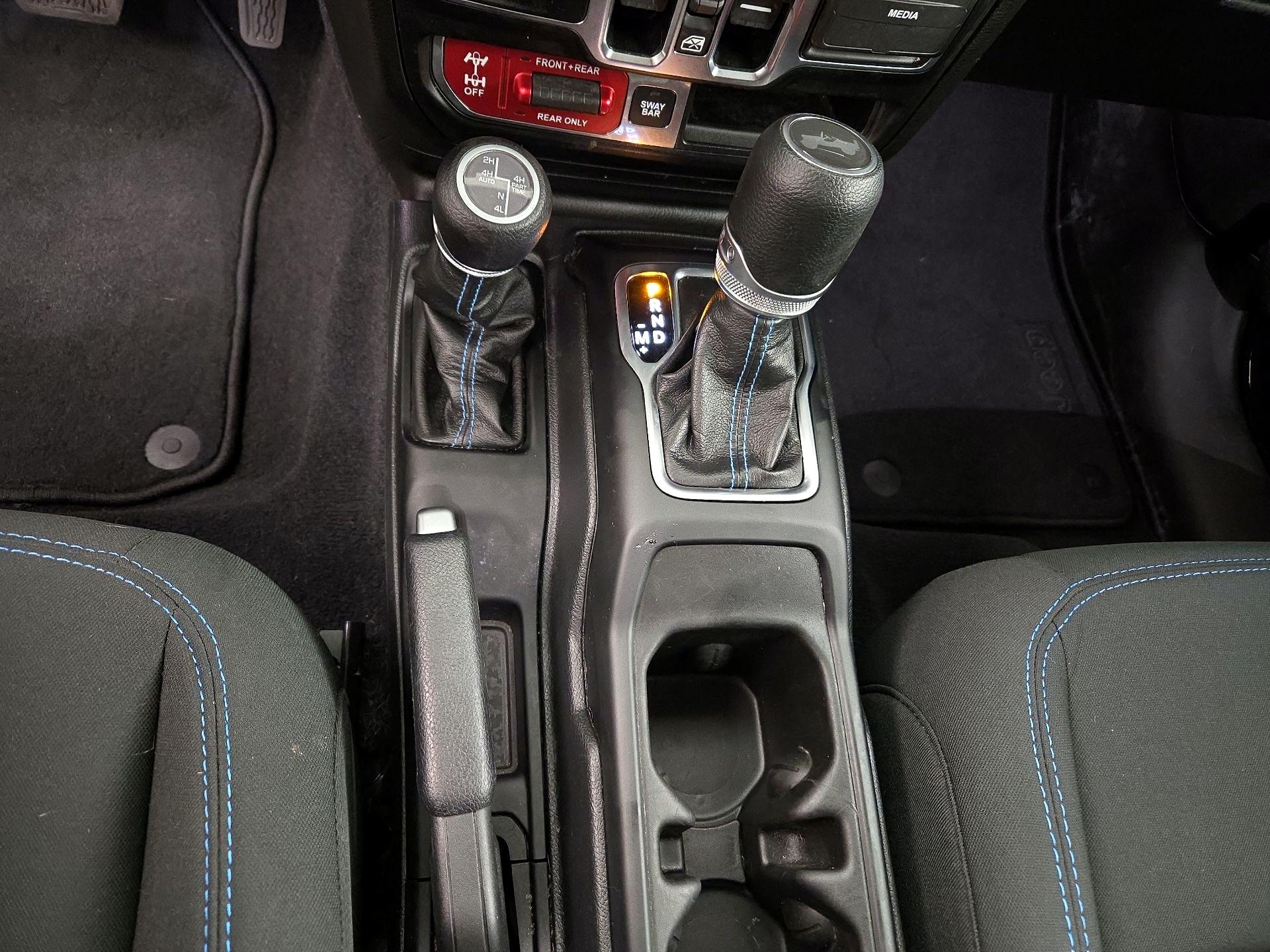 Thumbnail: 2023 Jeep Wrangler - 18