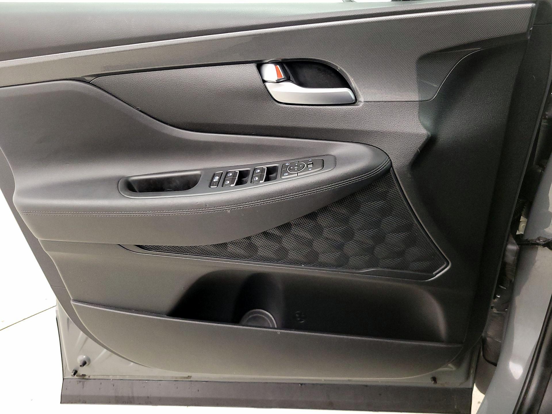 Thumbnail: 2023 Hyundai Santa Fe - 12