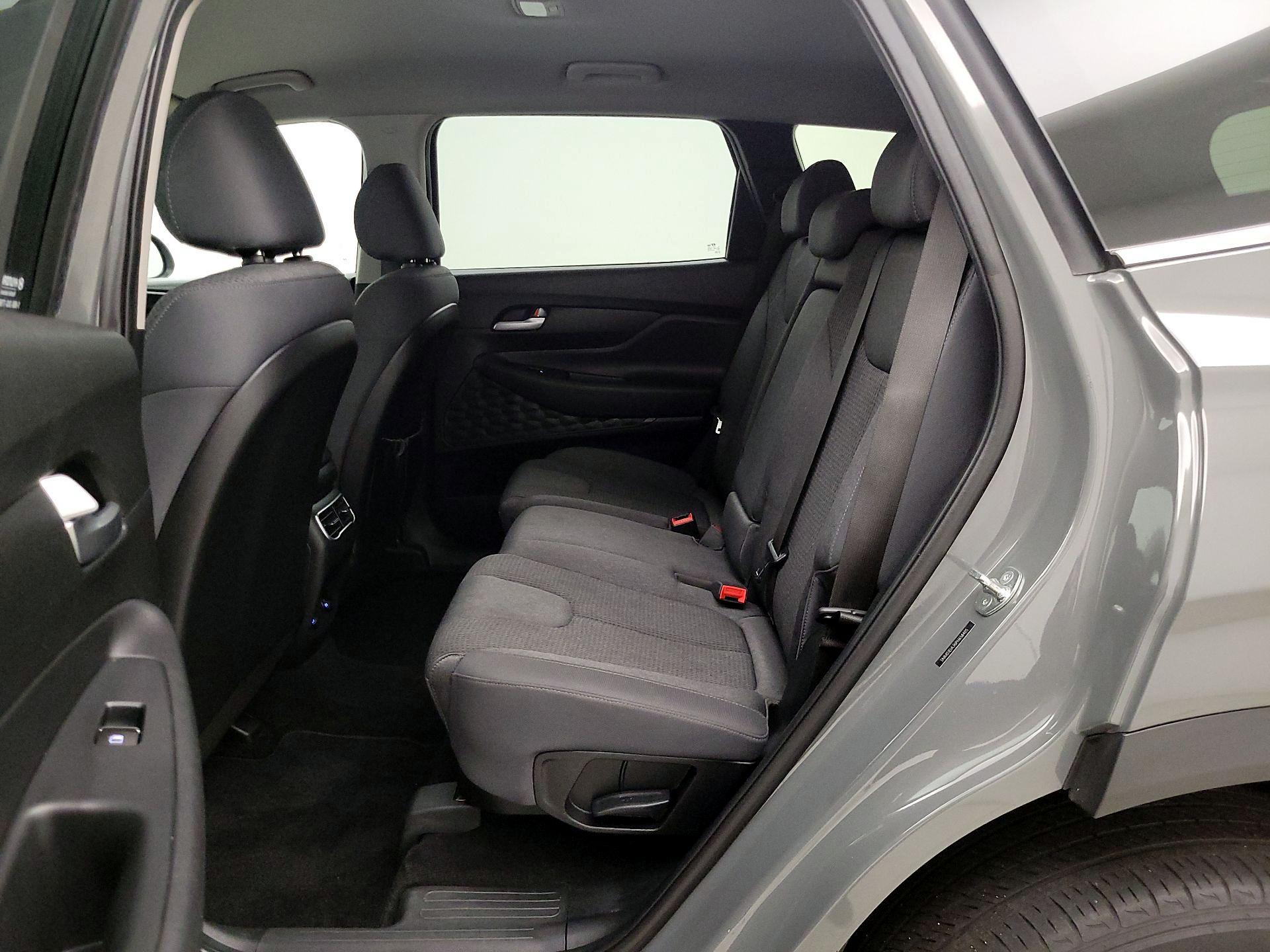 Thumbnail: 2023 Hyundai Santa Fe - 19