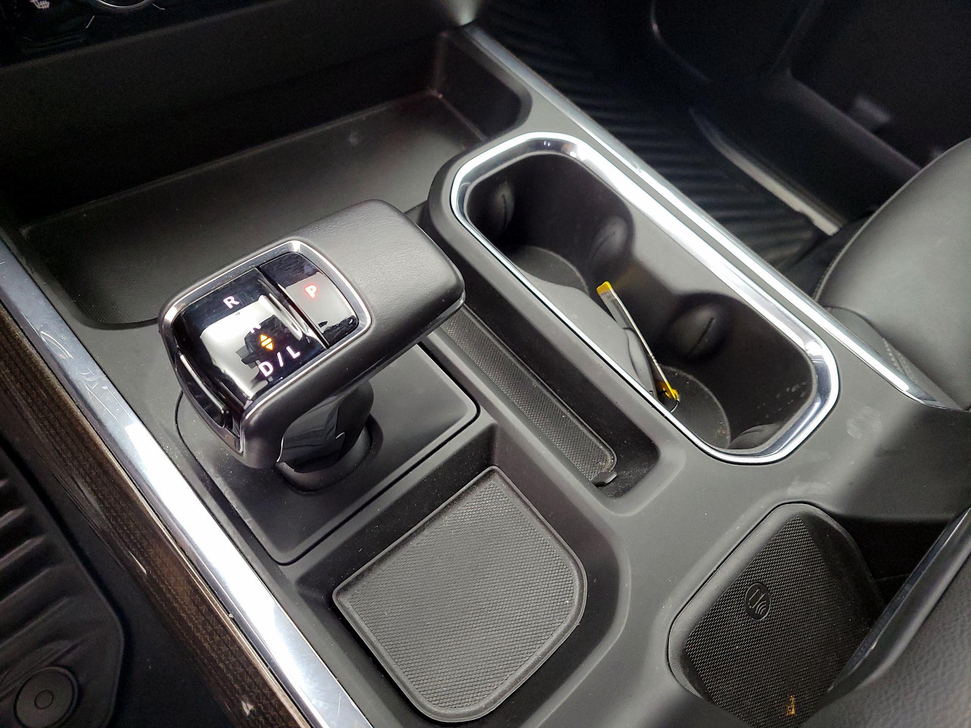 Thumbnail: 2022 Chevrolet Silverado 1500 - 17