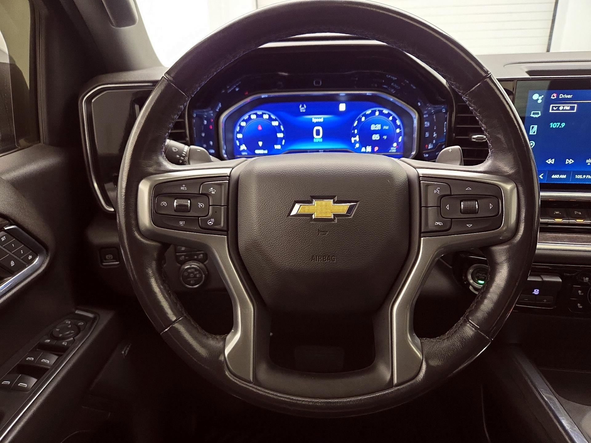 Thumbnail: 2022 Chevrolet Silverado 1500 - 10