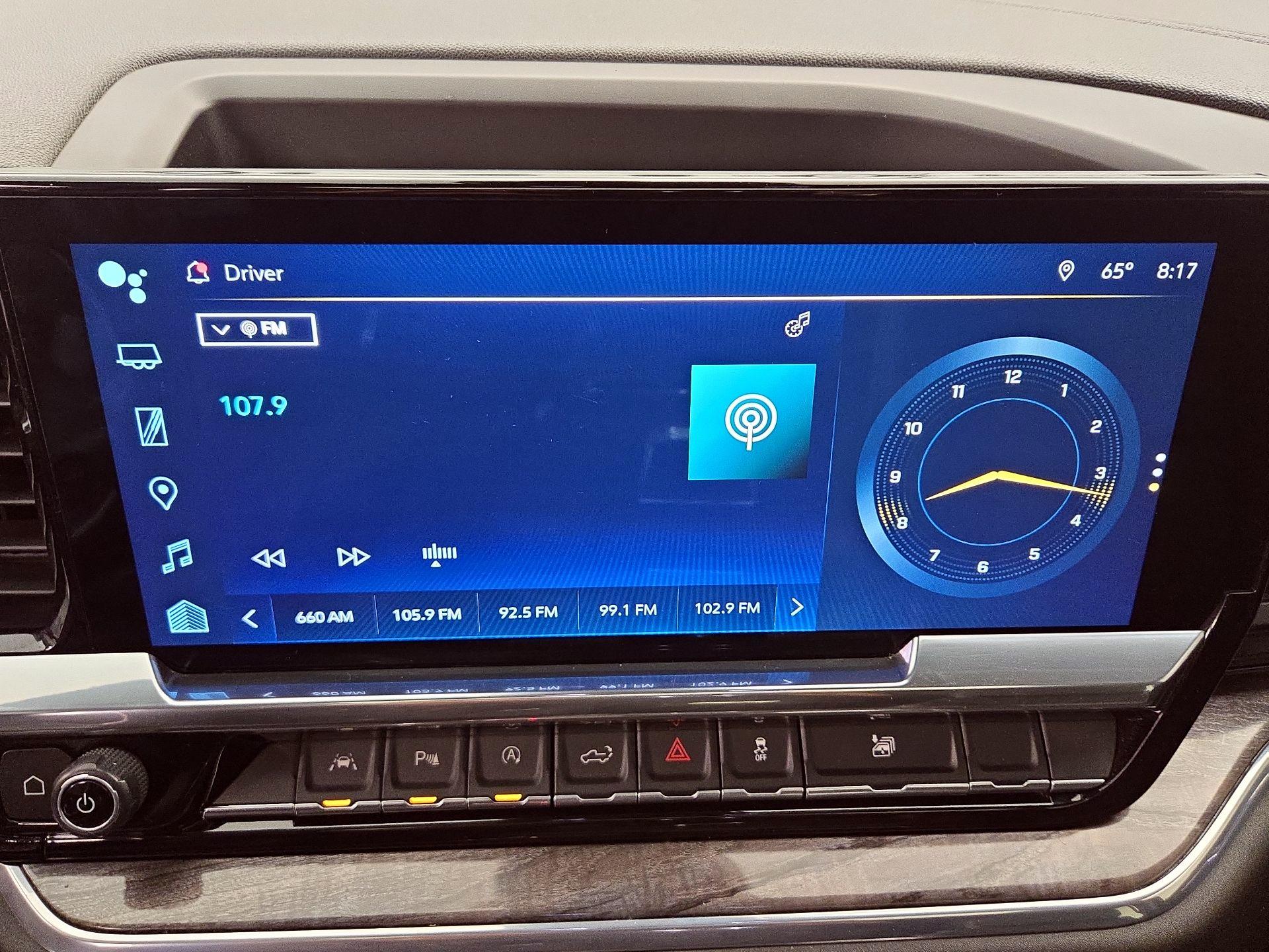 Thumbnail: 2022 Chevrolet Silverado 1500 - 16