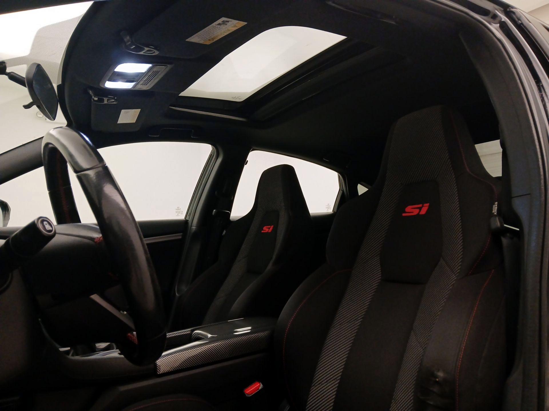 Thumbnail: 2018 Honda Civic - 18