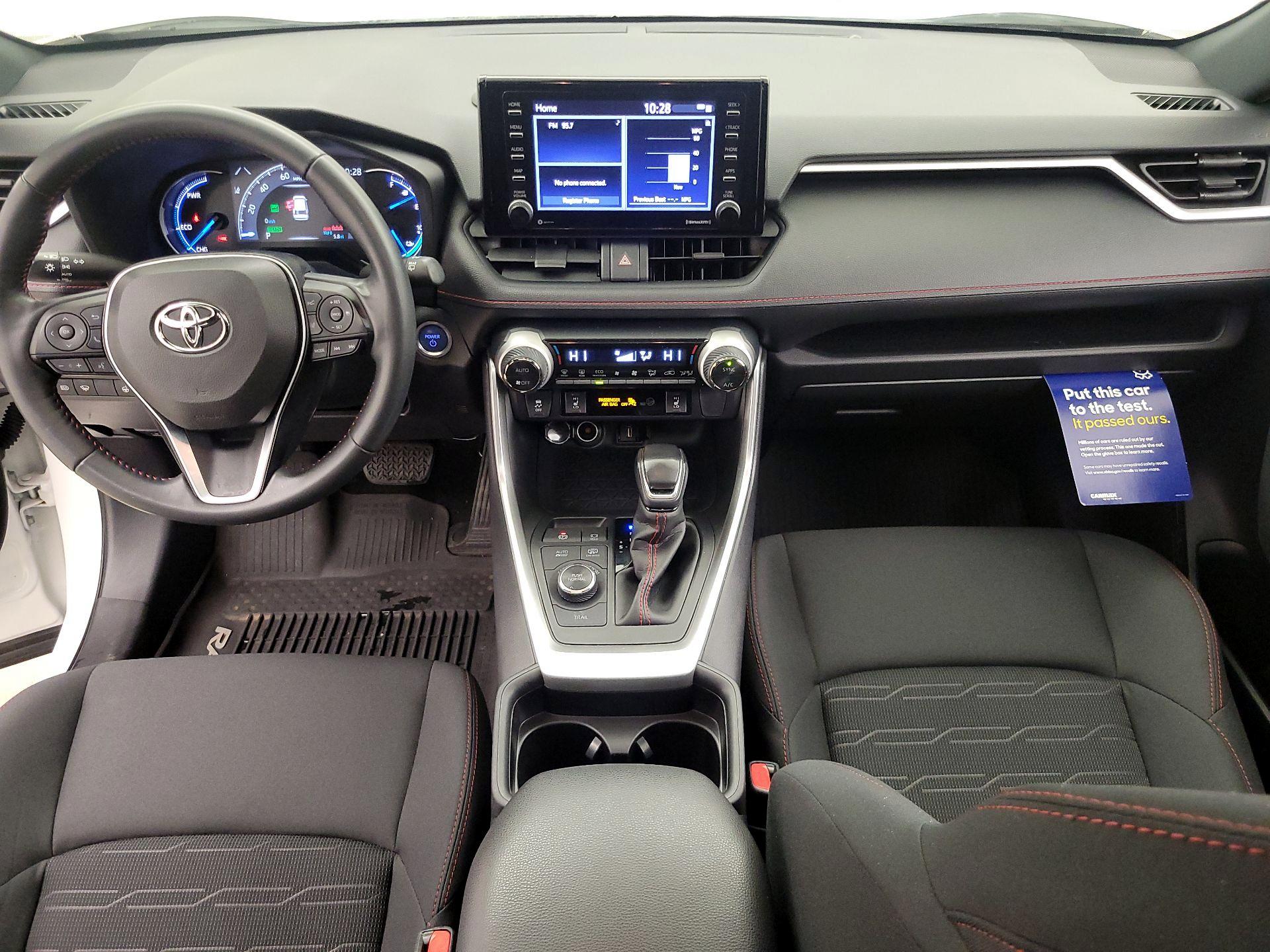 Thumbnail: 2021 Toyota RAV4 - 9