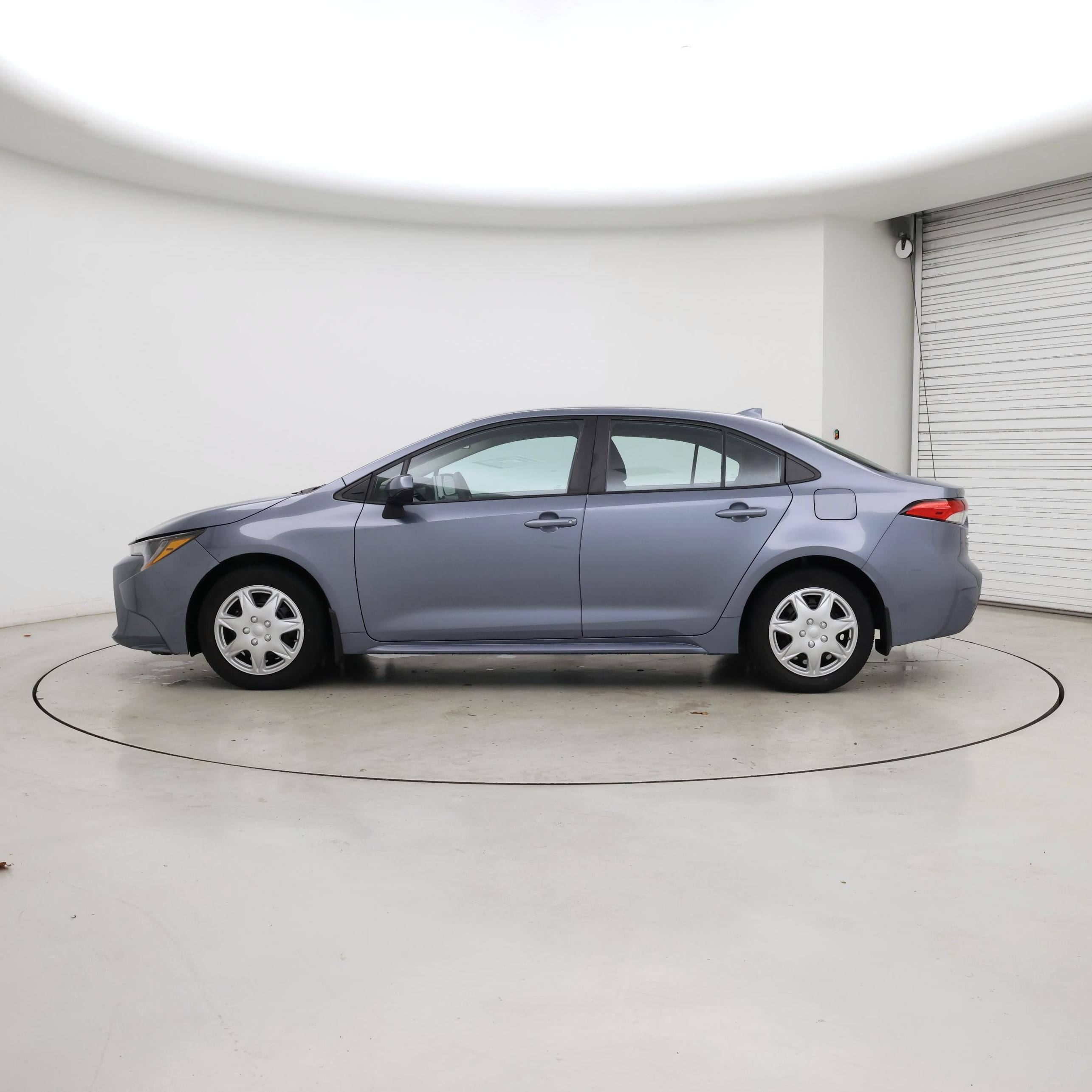 Thumbnail: 2020 Toyota Corolla - 3