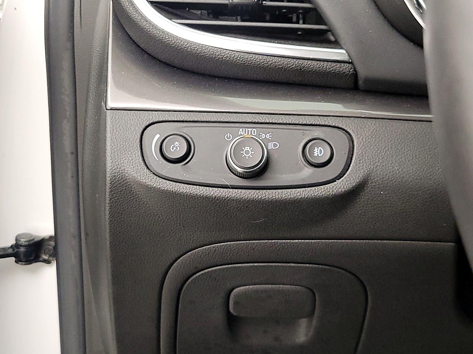 Thumbnail: 2017 Buick Encore - 13