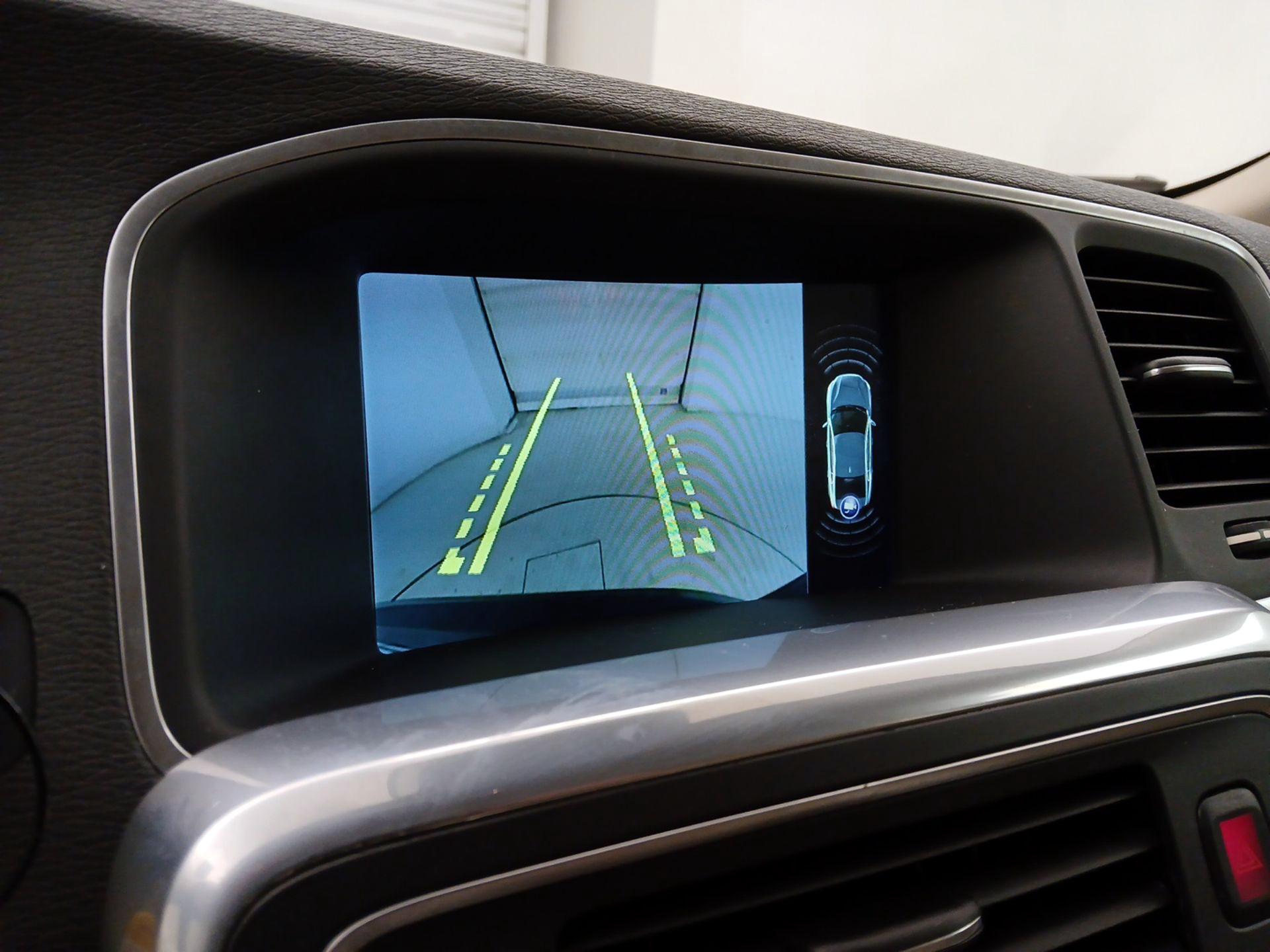 Thumbnail: 2016 Volvo S60 - 14