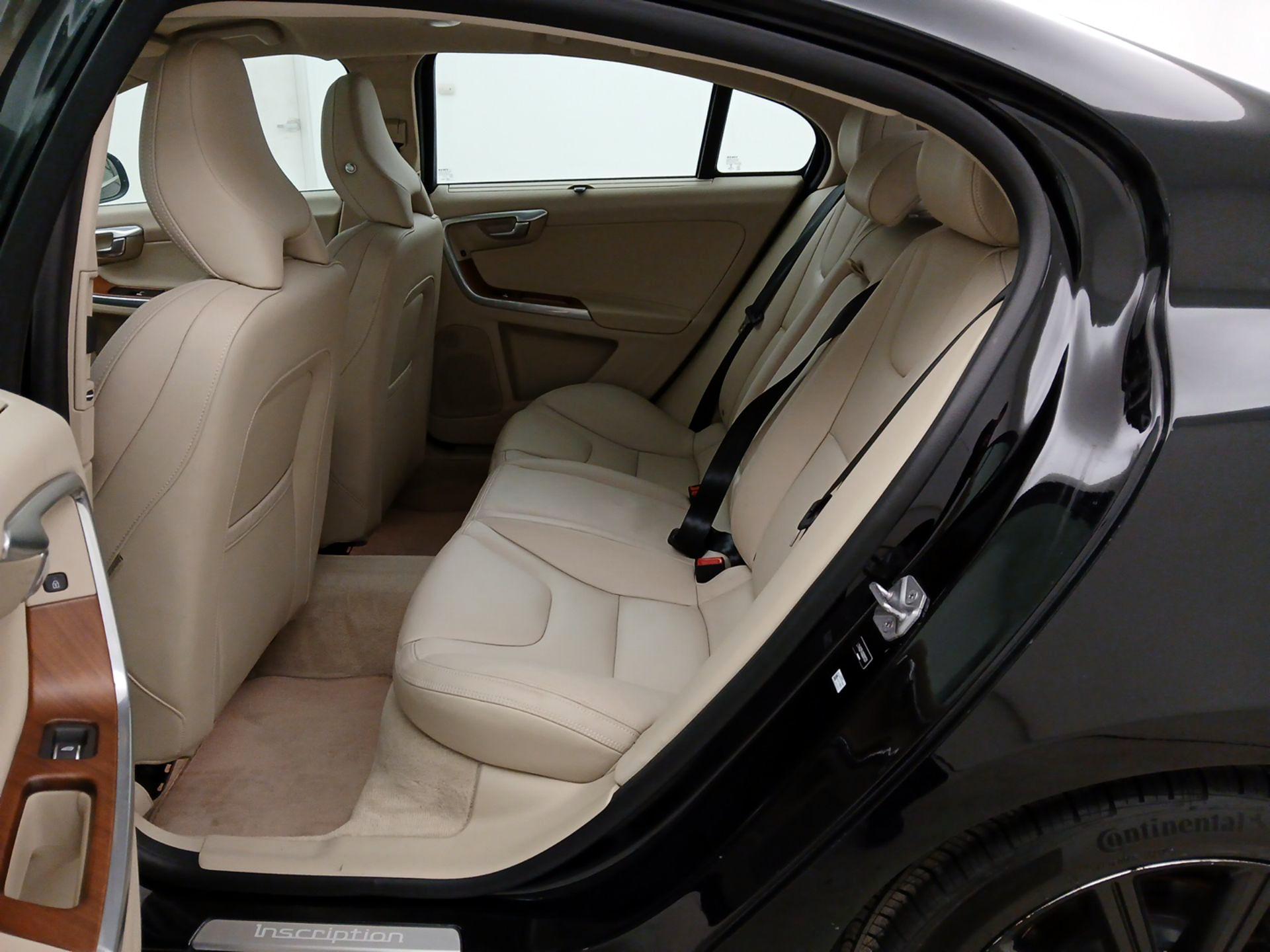 Thumbnail: 2016 Volvo S60 - 20