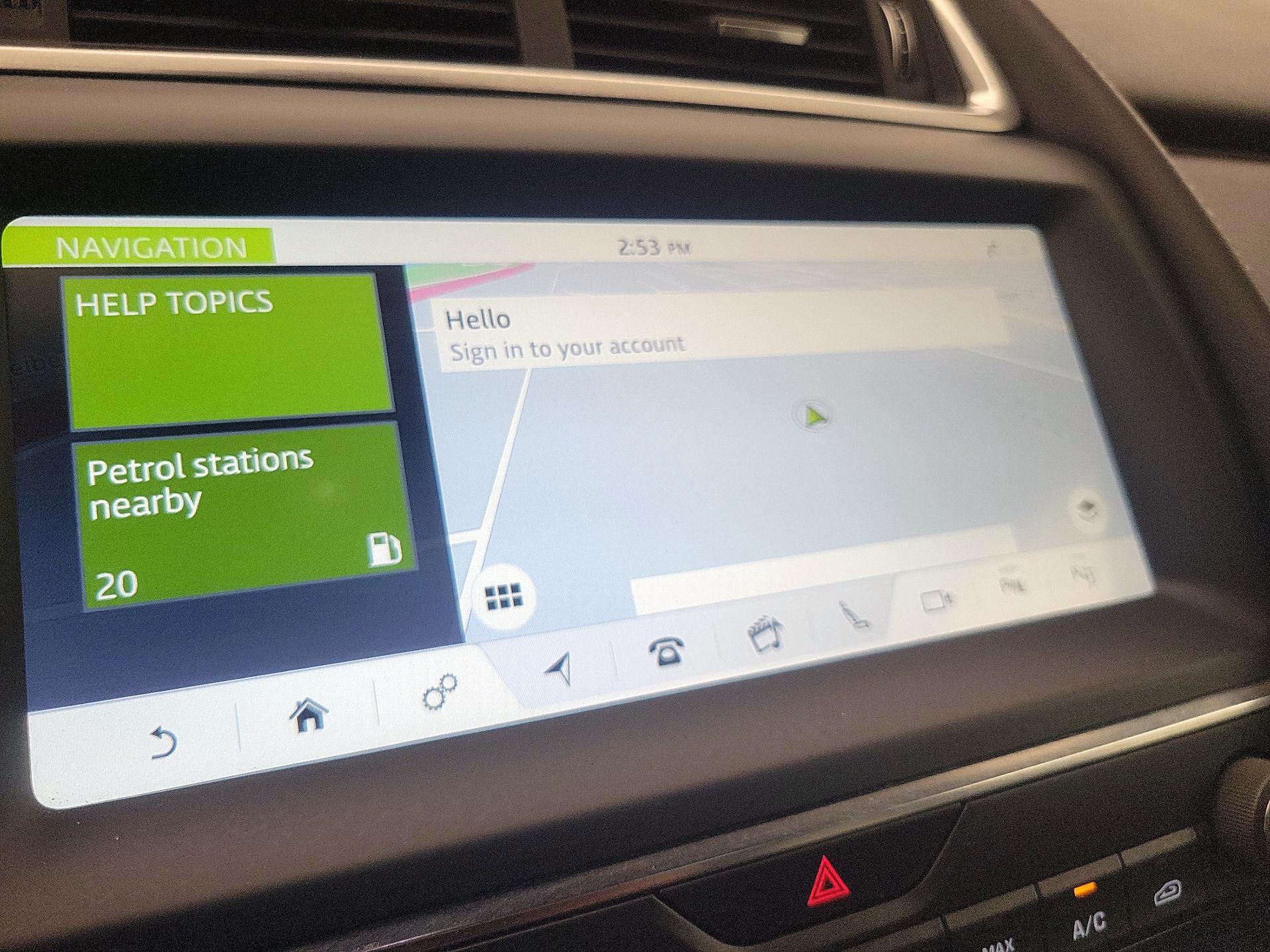 Thumbnail: 2019 Jaguar E-Pace - 14