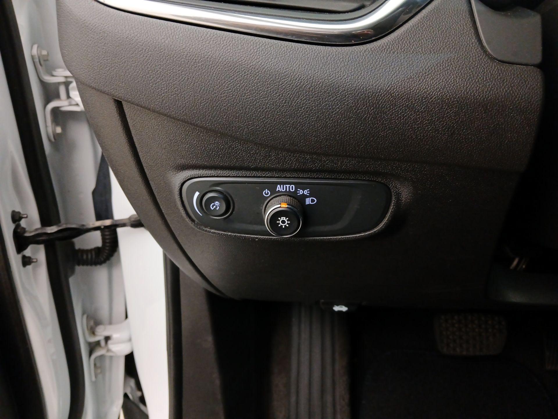 Thumbnail: 2024 Chevrolet Equinox - 13