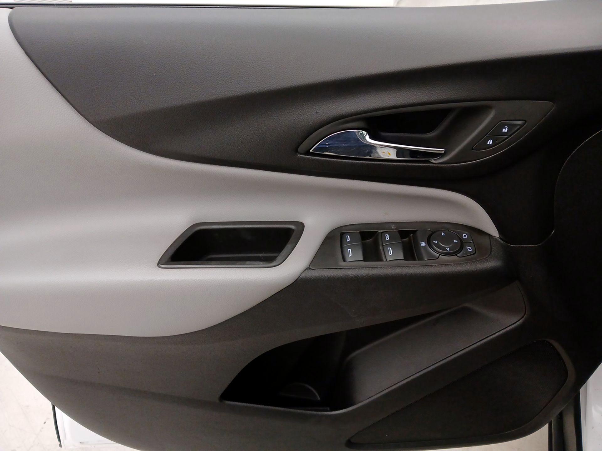 Thumbnail: 2024 Chevrolet Equinox - 12