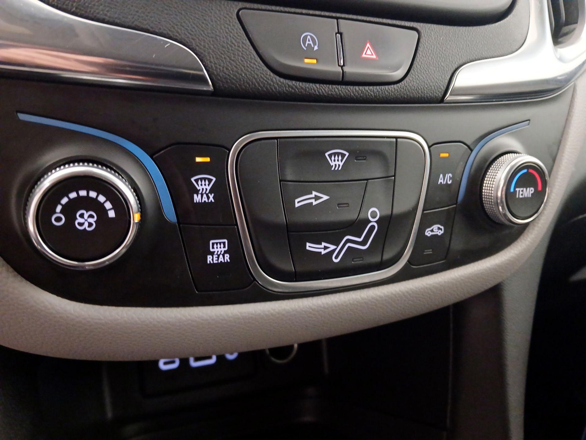 Thumbnail: 2024 Chevrolet Equinox - 16