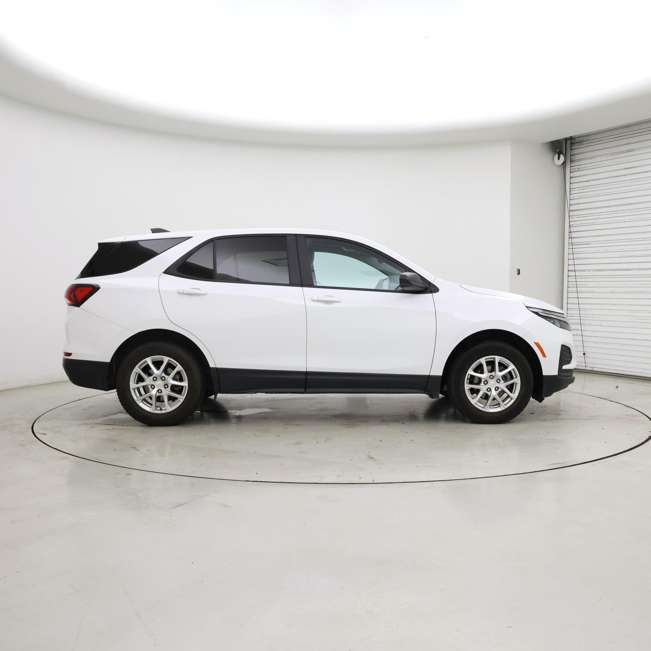 Thumbnail: 2024 Chevrolet Equinox - 7