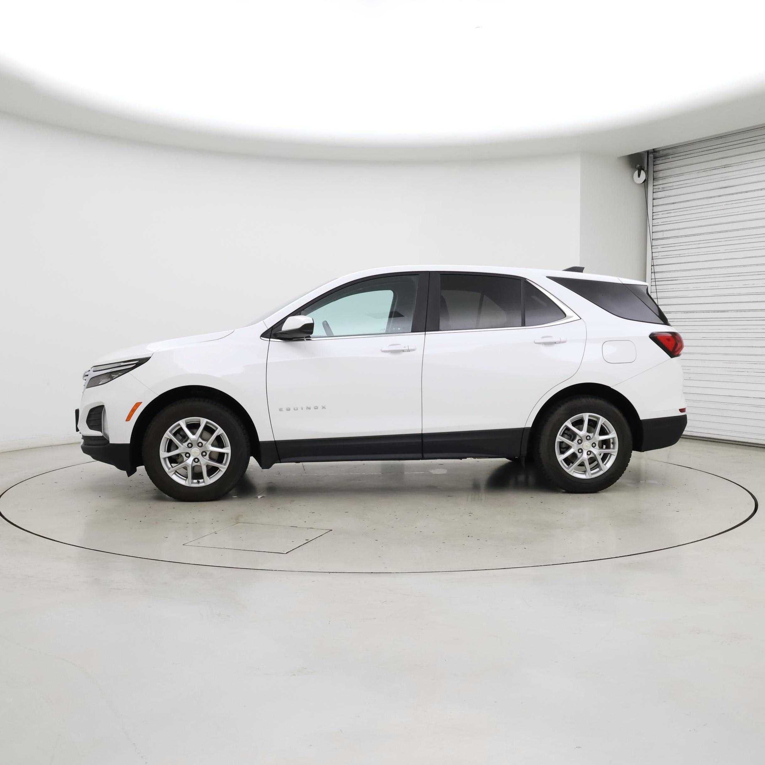 Thumbnail: 2024 Chevrolet Equinox - 3