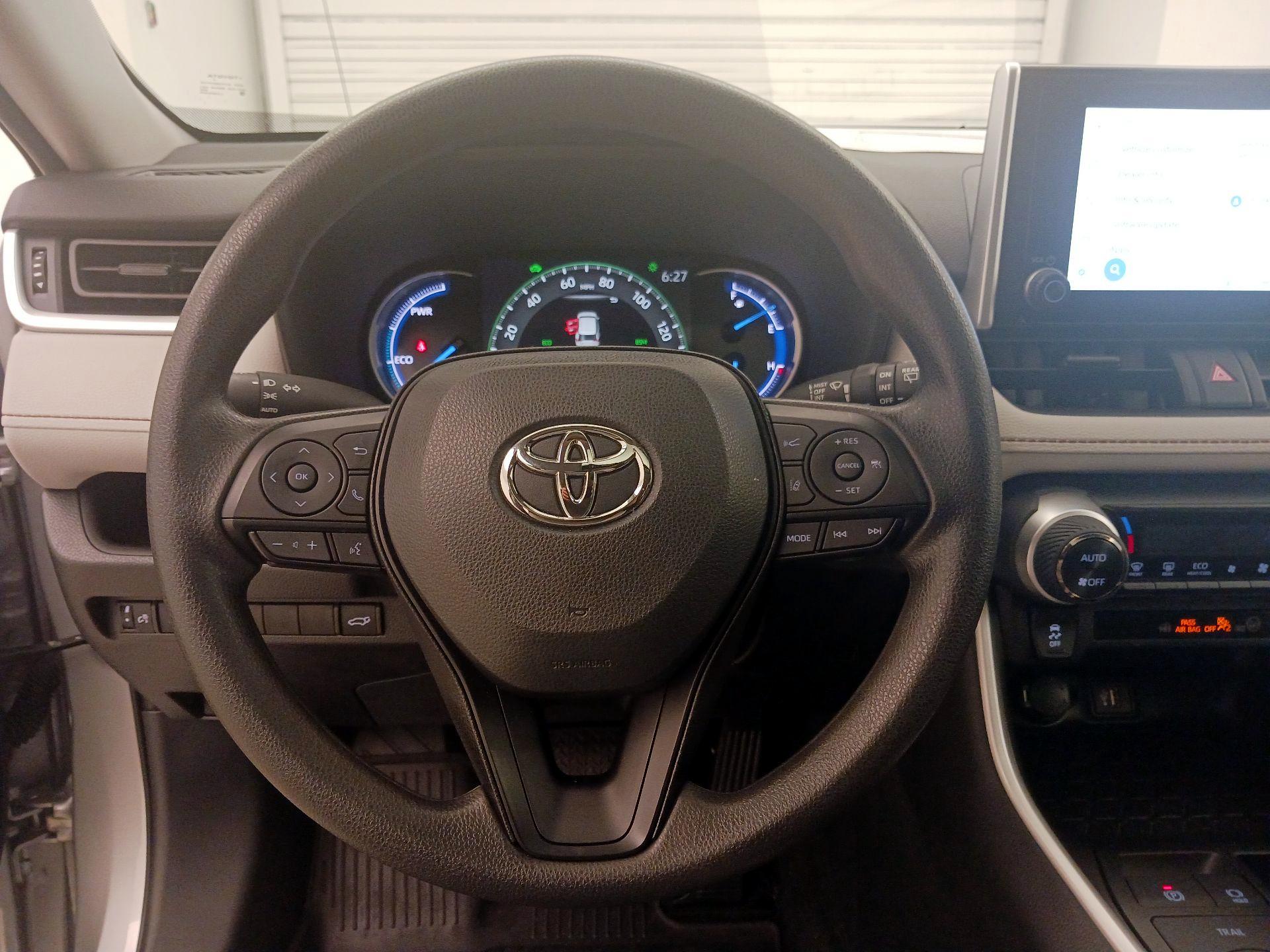 Thumbnail: 2024 Toyota RAV4 - 10