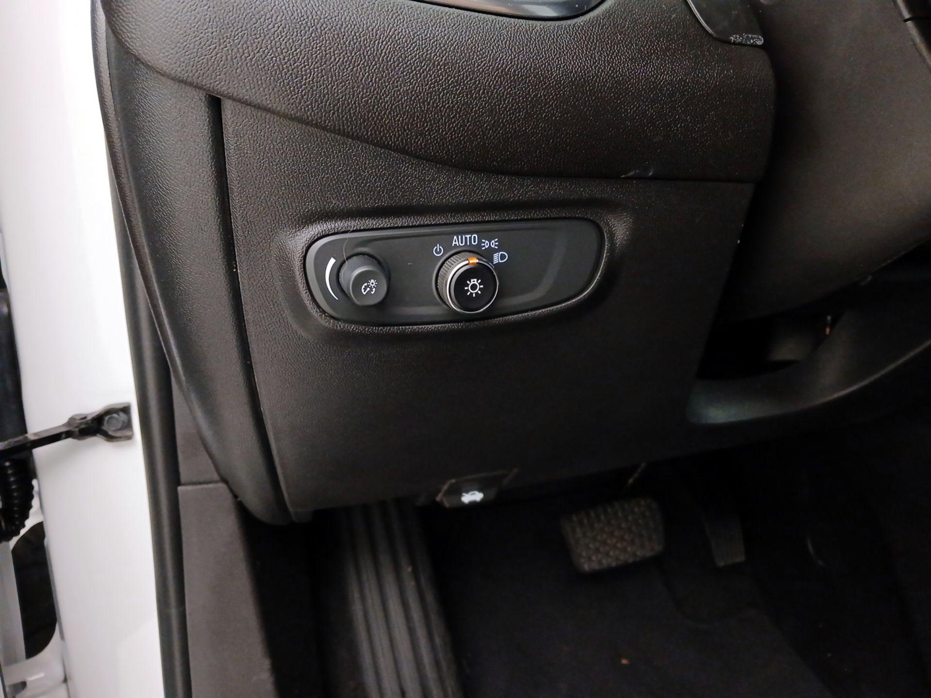 Thumbnail: 2024 Chevrolet Equinox - 13