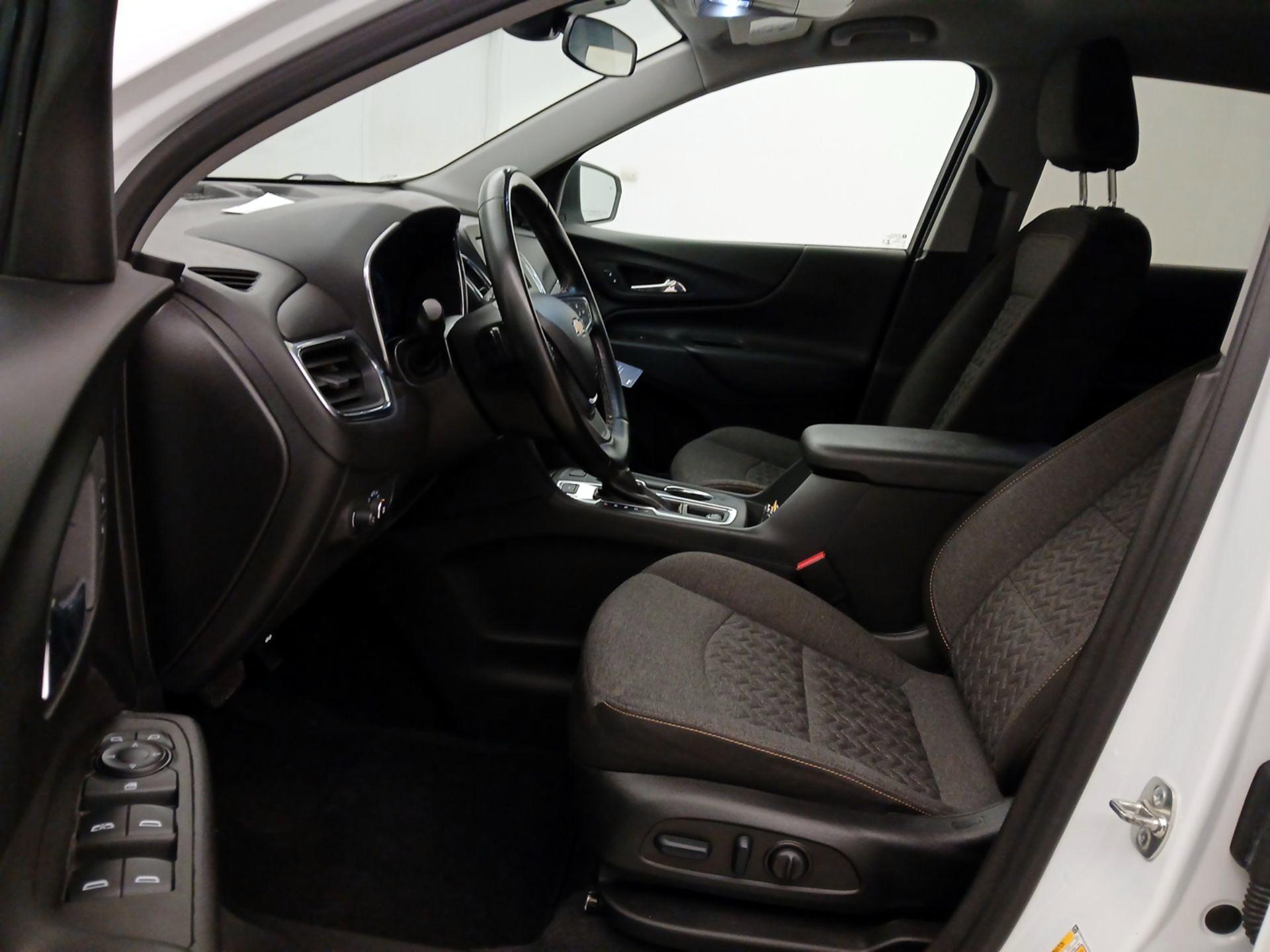 Thumbnail: 2024 Chevrolet Equinox - 11