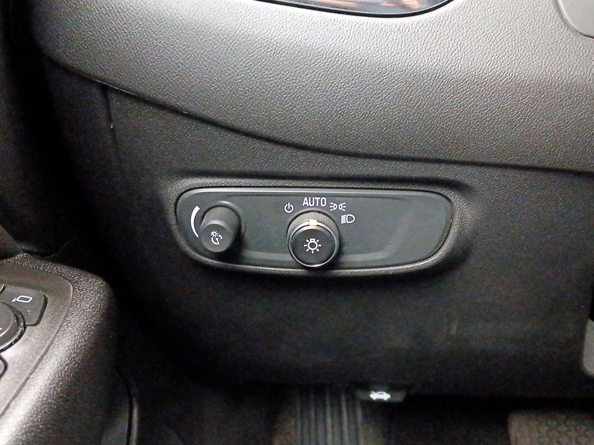 Thumbnail: 2024 Chevrolet Equinox - 13