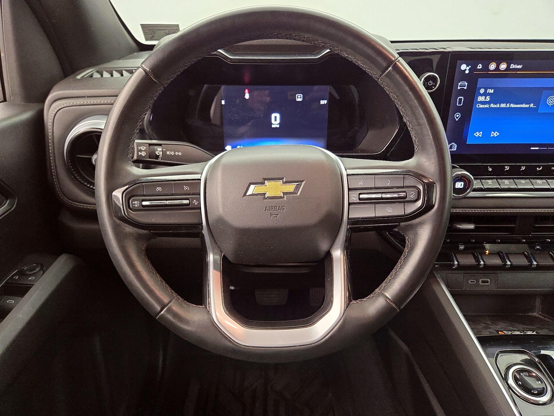 Thumbnail: 2023 Chevrolet Colorado - 10