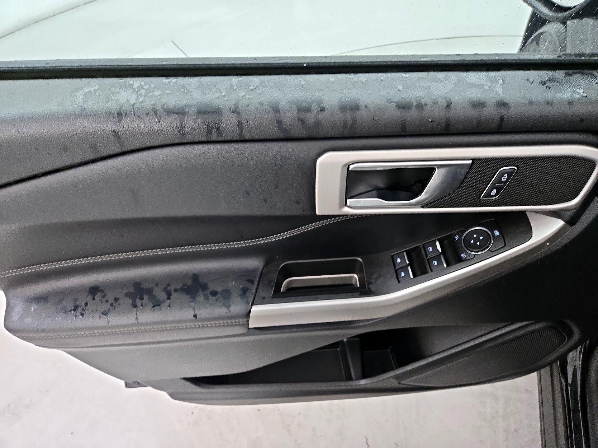 Thumbnail: 2021 Ford Explorer - 12