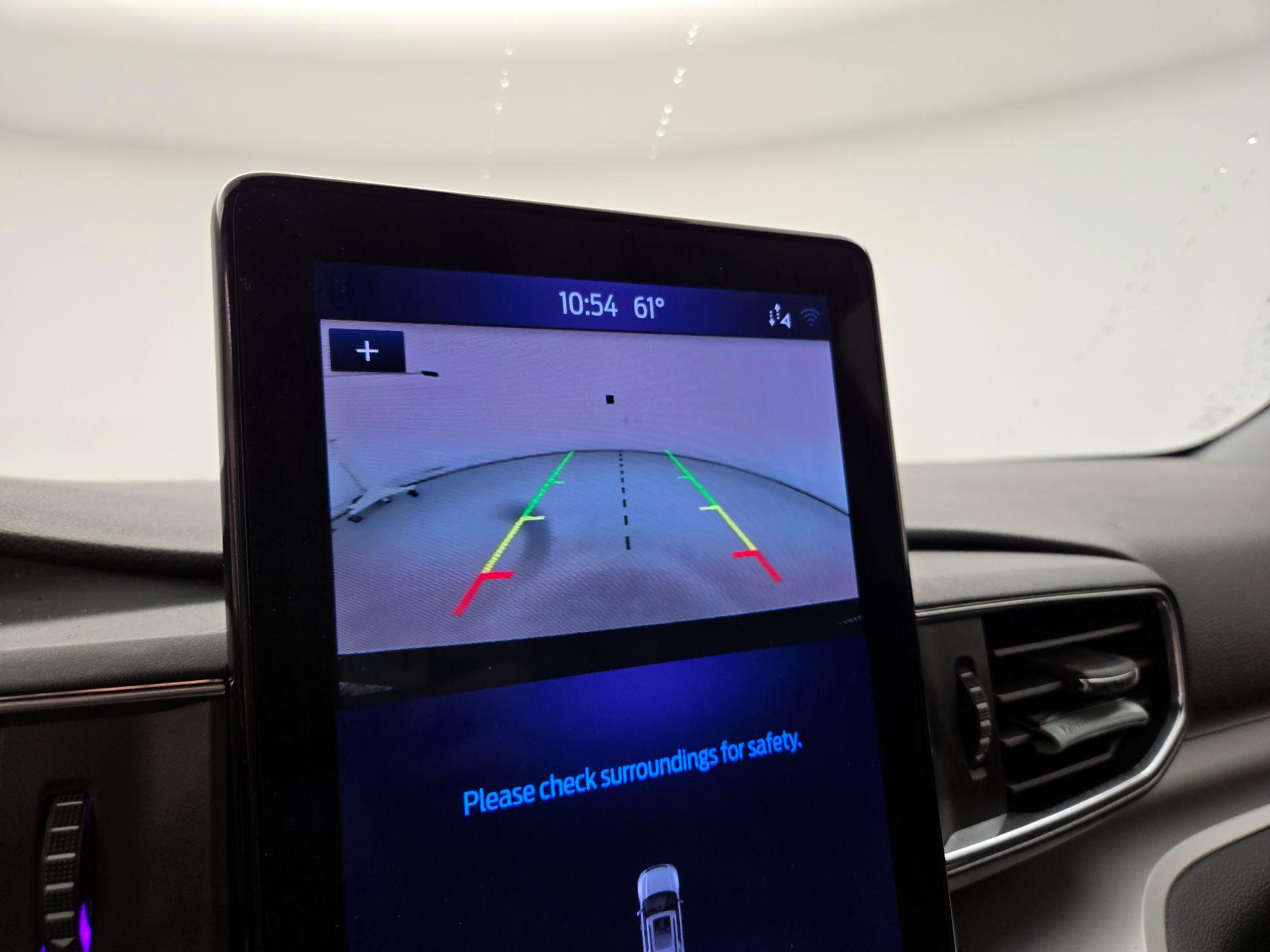 Thumbnail: 2021 Ford Explorer - 15