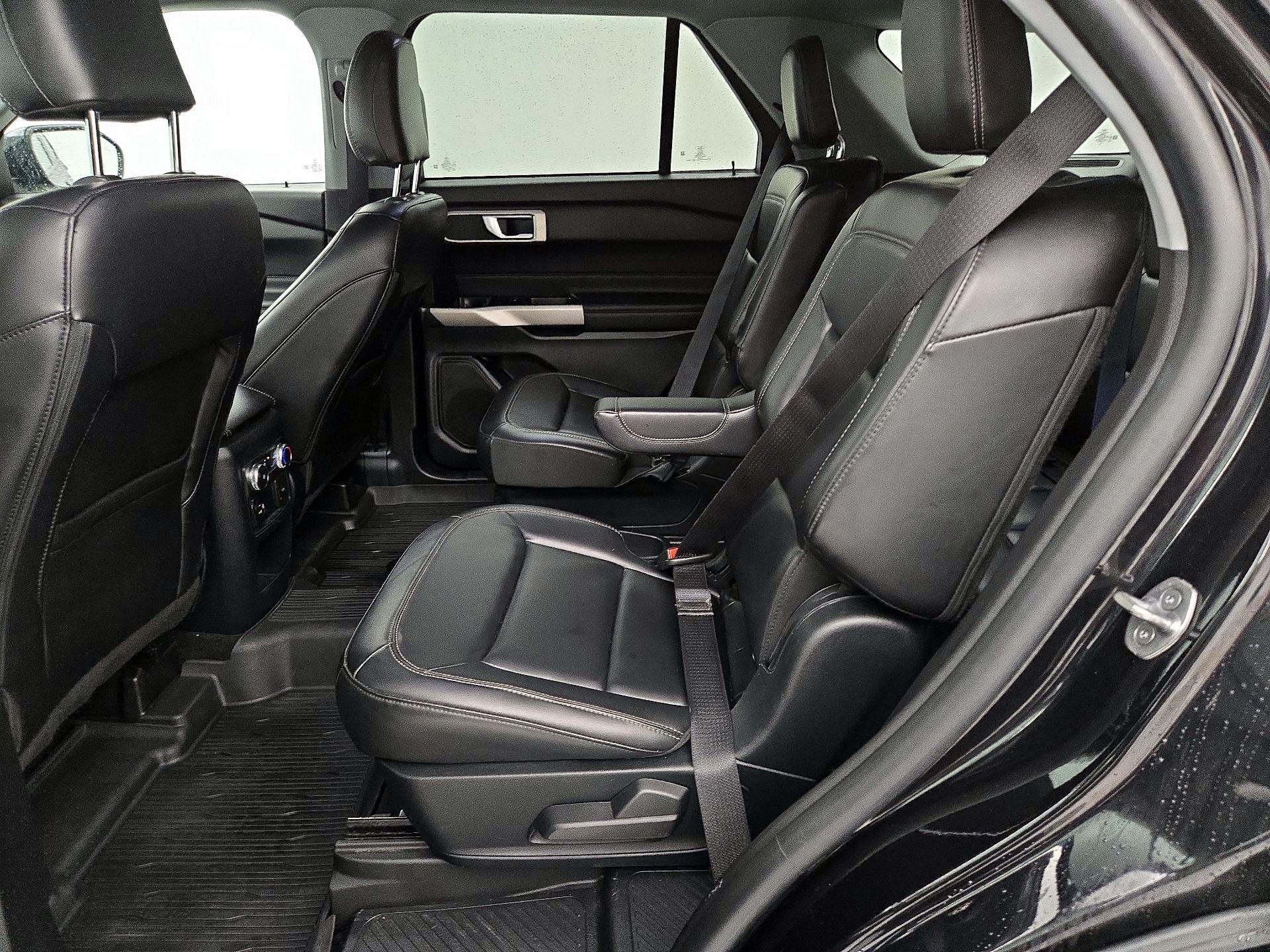 Thumbnail: 2021 Ford Explorer - 20