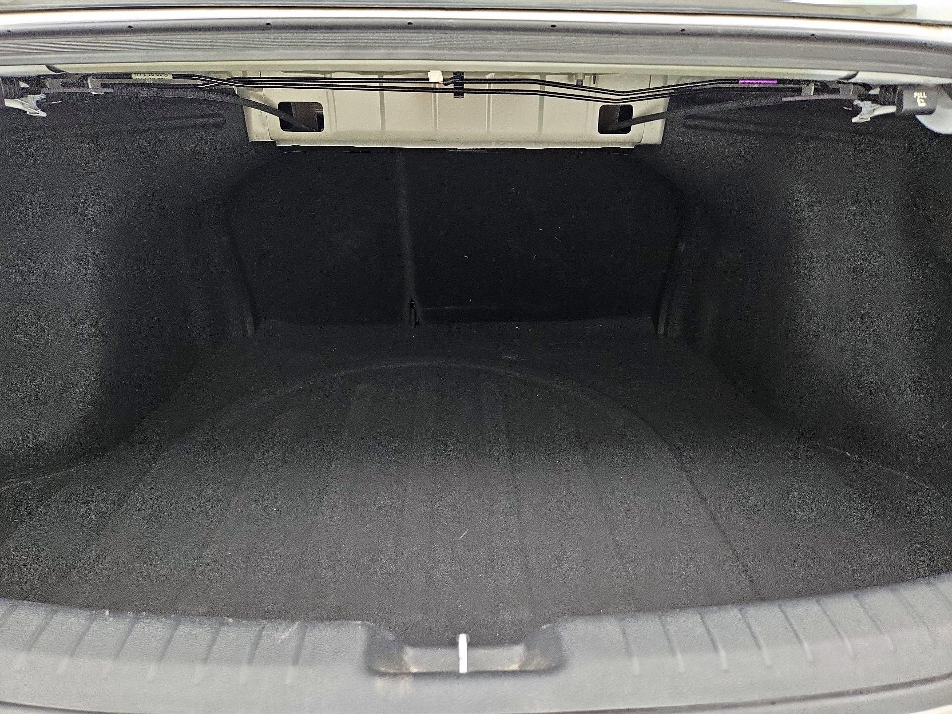 Thumbnail: 2023 Kia Forte - 20