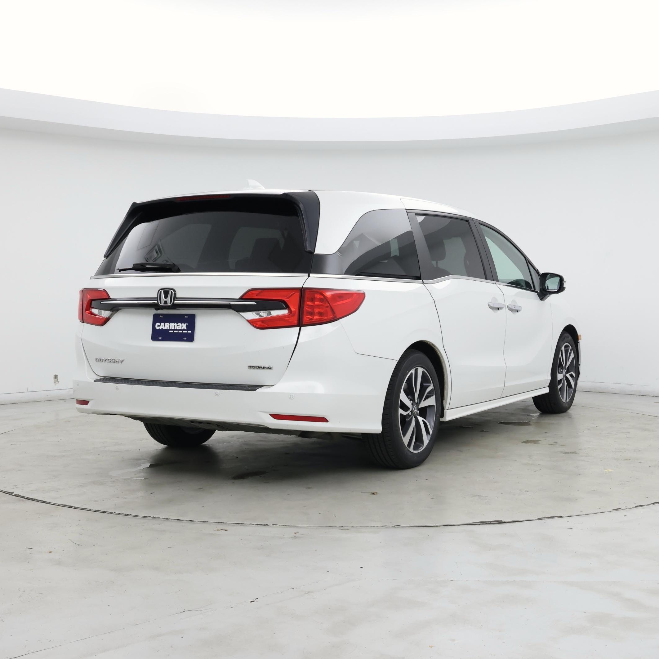 Thumbnail: 2023 Honda Odyssey - 8