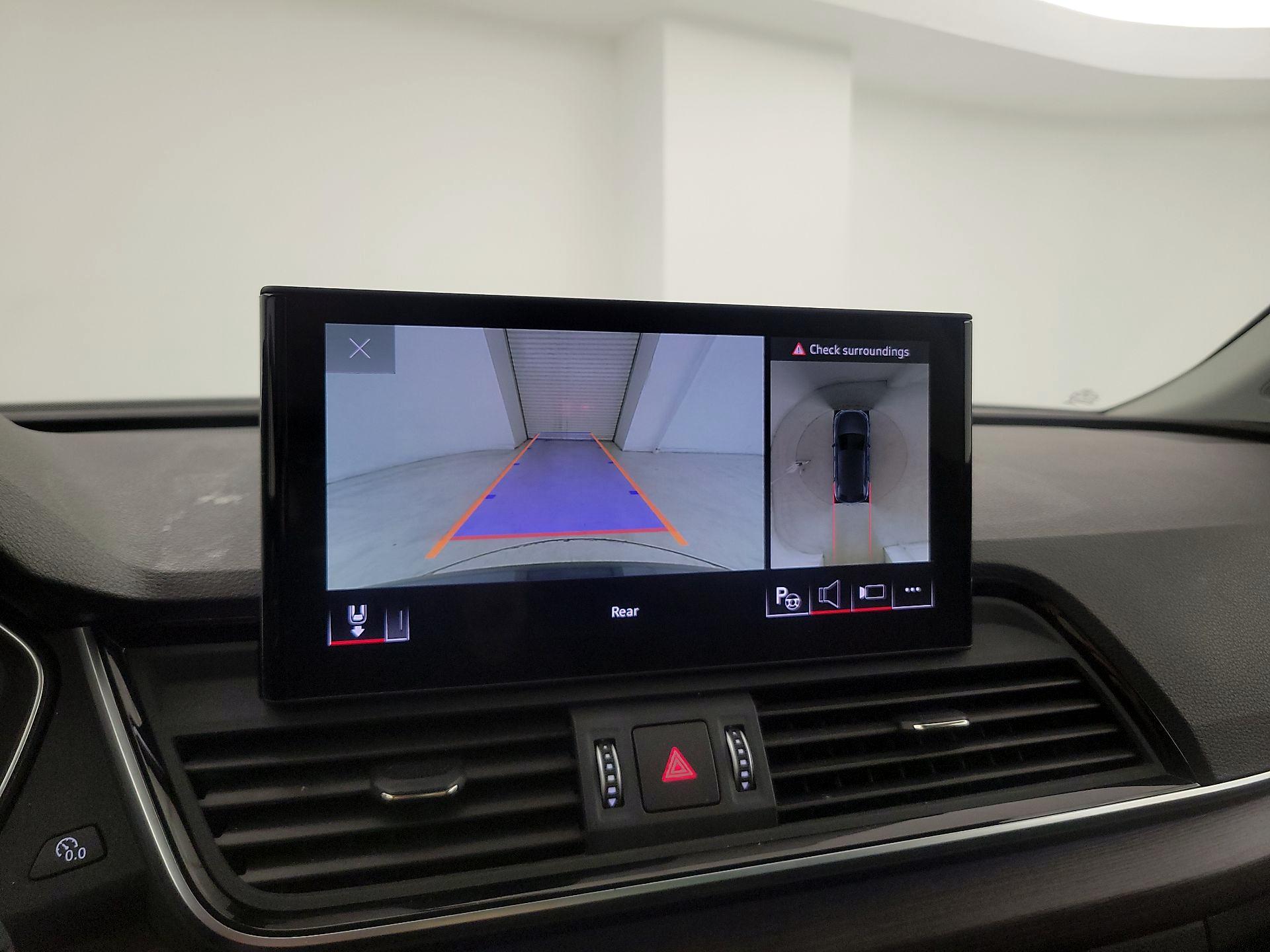 Thumbnail: 2022 Audi Q5 - 15