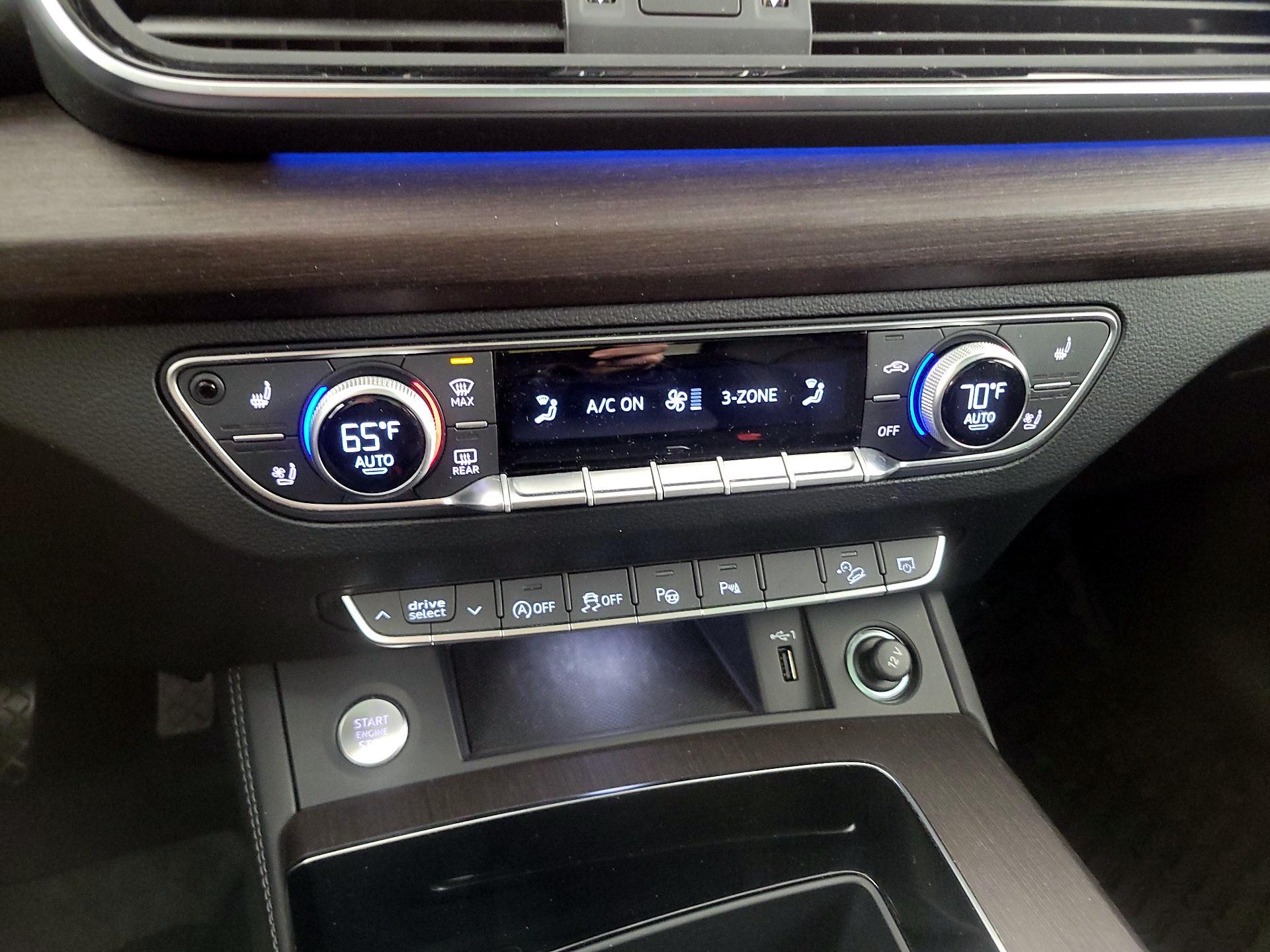 Thumbnail: 2022 Audi Q5 - 17