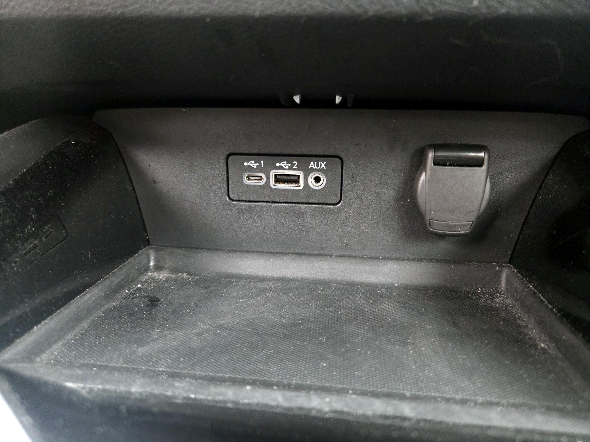 Thumbnail: 2022 Nissan Altima - 19