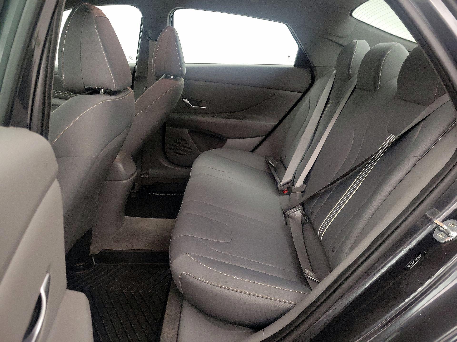 Thumbnail: 2023 Hyundai Elantra - 20