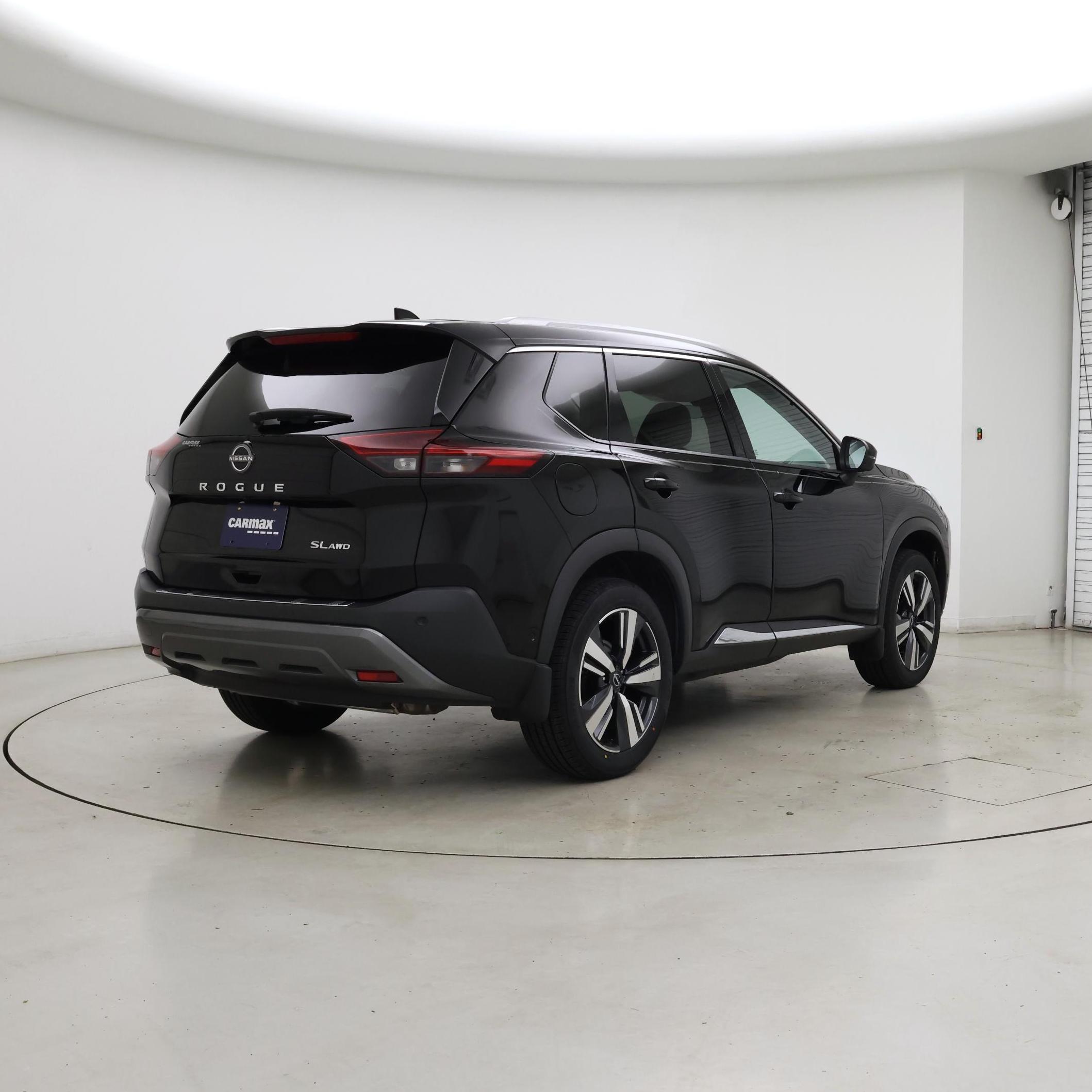 Thumbnail: 2023 Nissan Rogue - 8