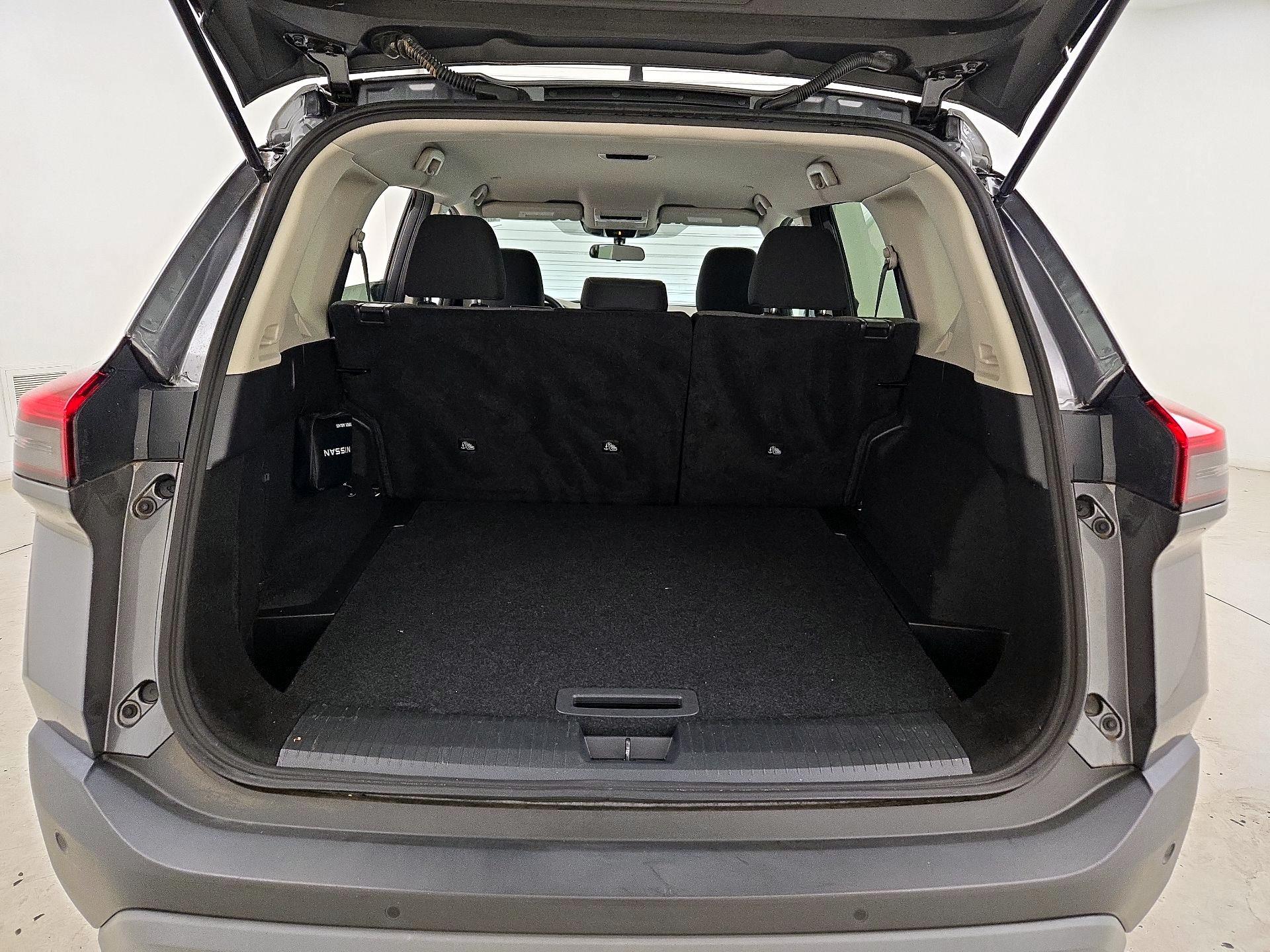 Thumbnail: 2022 Nissan Rogue - 20