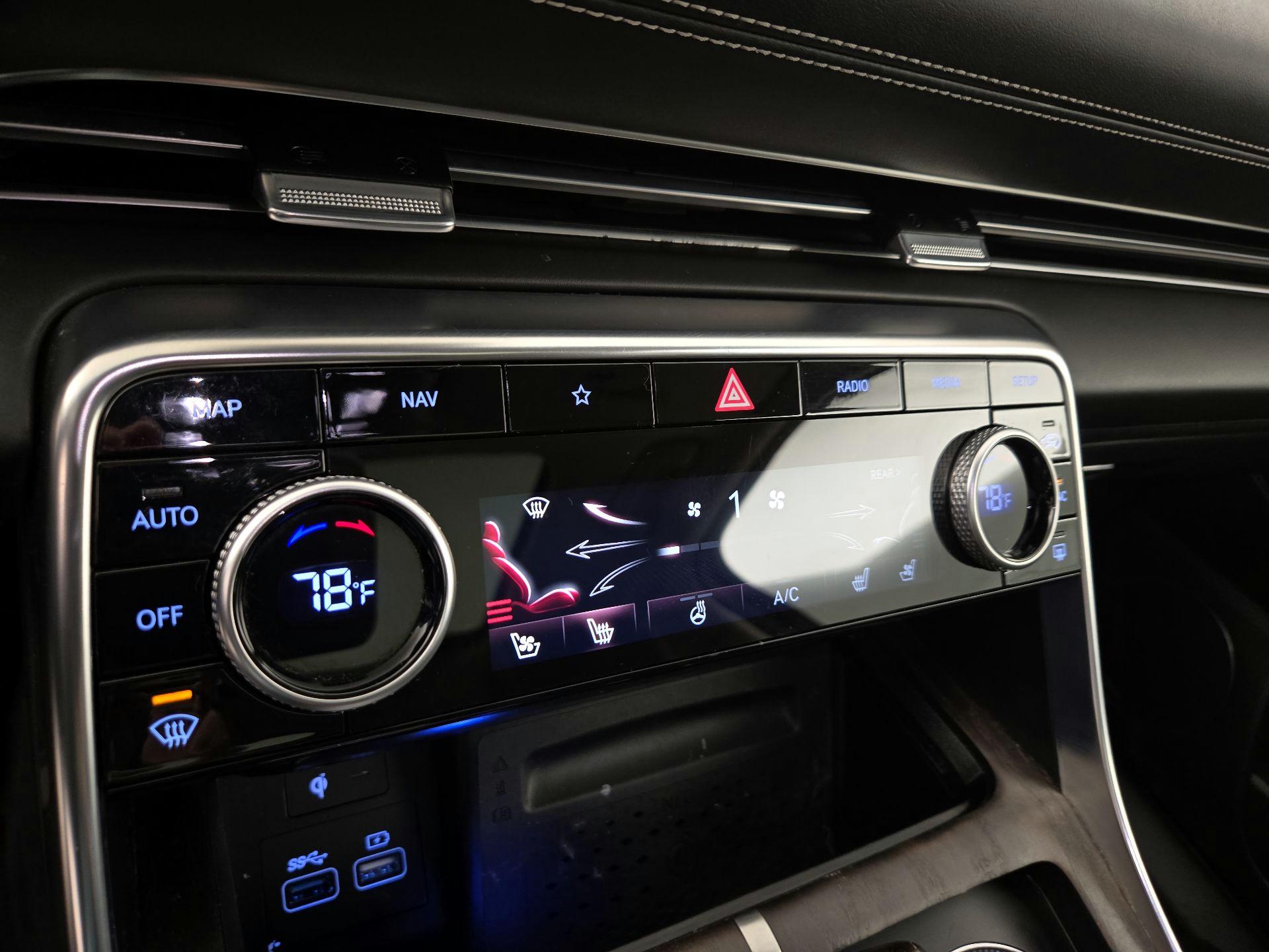 Thumbnail: 2023 Genesis GV80 - 17